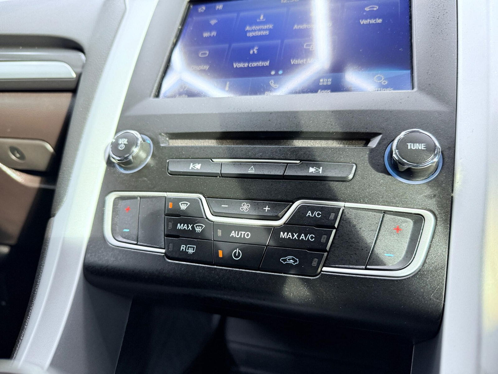 Ford Mondeo 1.5 TDCi ECOnetic Style Euro 6 (s/s) 5dr 5dr Manual 2017