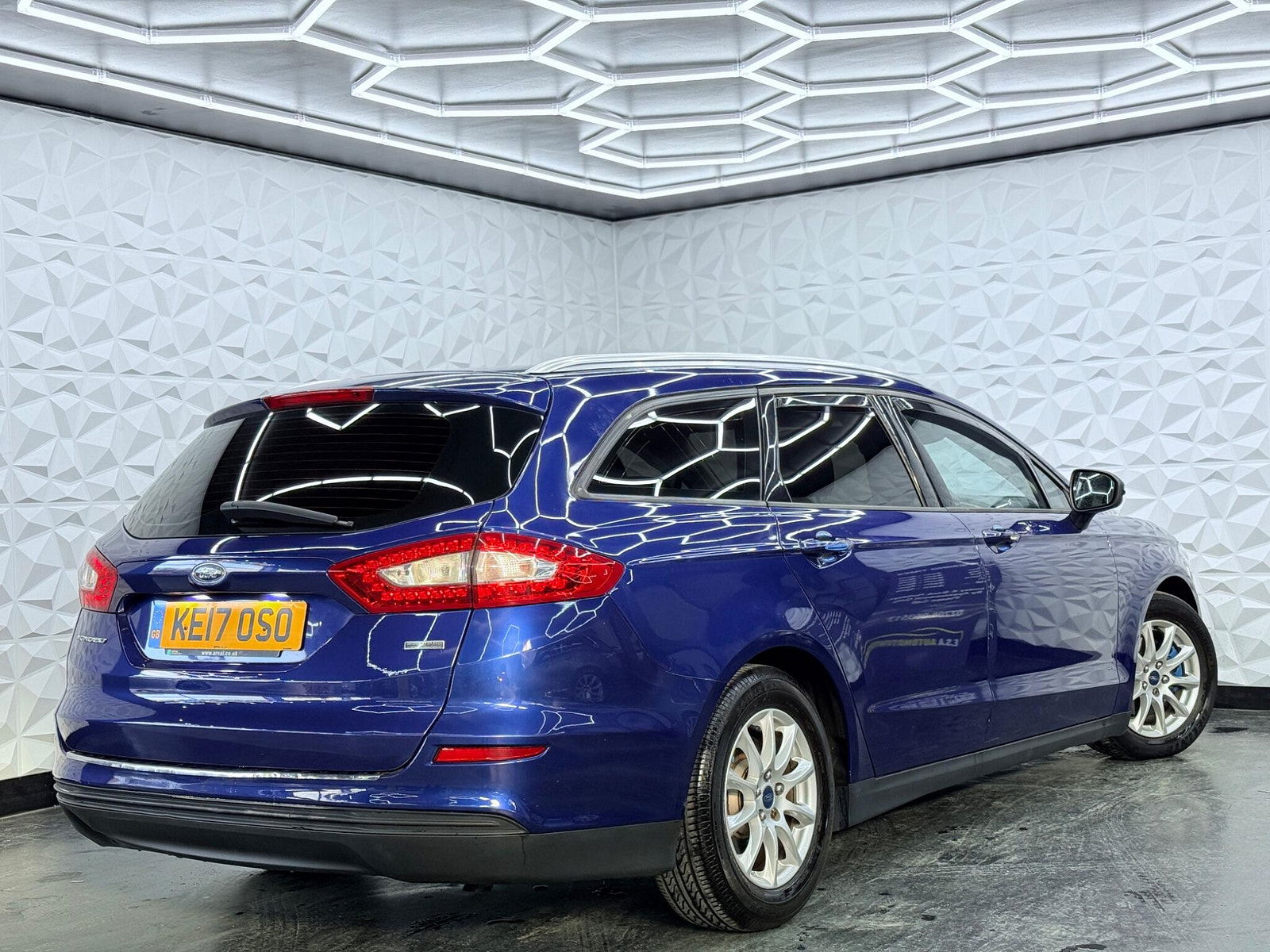 Ford Mondeo 1.5 TDCi ECOnetic Style Euro 6 (s/s) 5dr 5dr Manual 2017