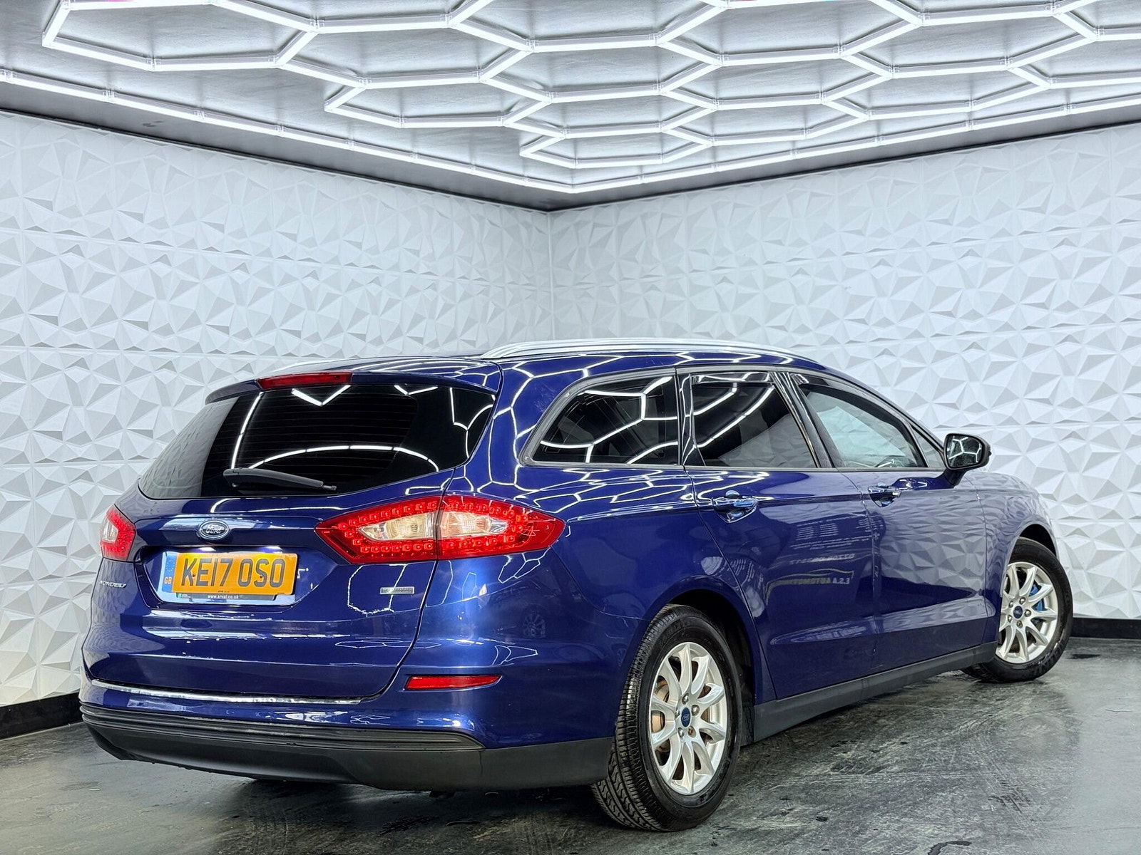 Ford Mondeo 1.5 TDCi ECOnetic Style Euro 6 (s/s) 5dr 5dr Manual 2017