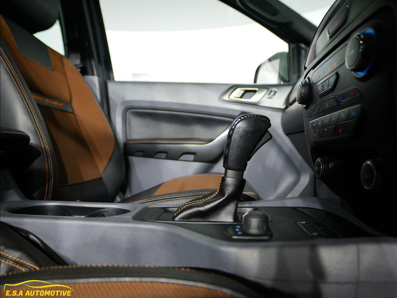 Ford Ranger 3.2 TDCi Wildtrak Auto 4WD Euro 5 4dr 4dr Automatic 2018