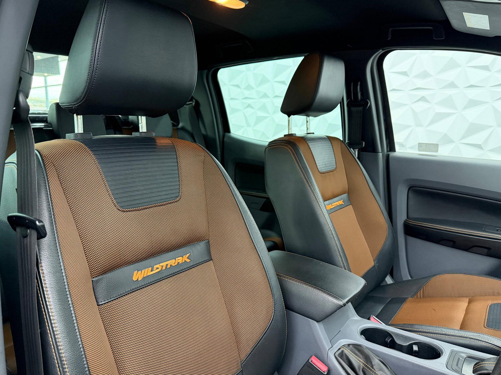 Ford Ranger 3.2 TDCi Wildtrak Auto 4WD Euro 5 4dr 4dr Automatic 2018