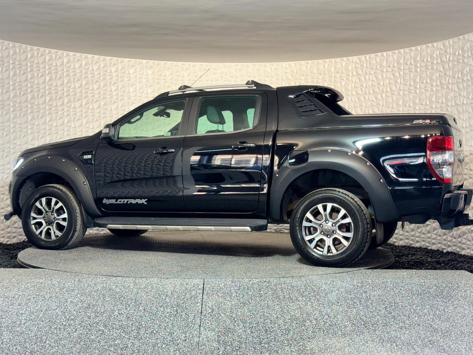 Ford Ranger 3.2 TDCi Wildtrak Auto 4WD Euro 5 4dr 4dr Automatic 2018