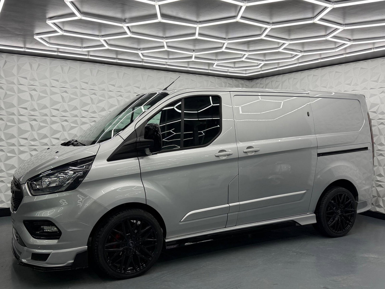 Ford Transit Custom 2.0 280 EcoBlue Limited L1 H1 Euro 6 5dr 5dr Manual 2018