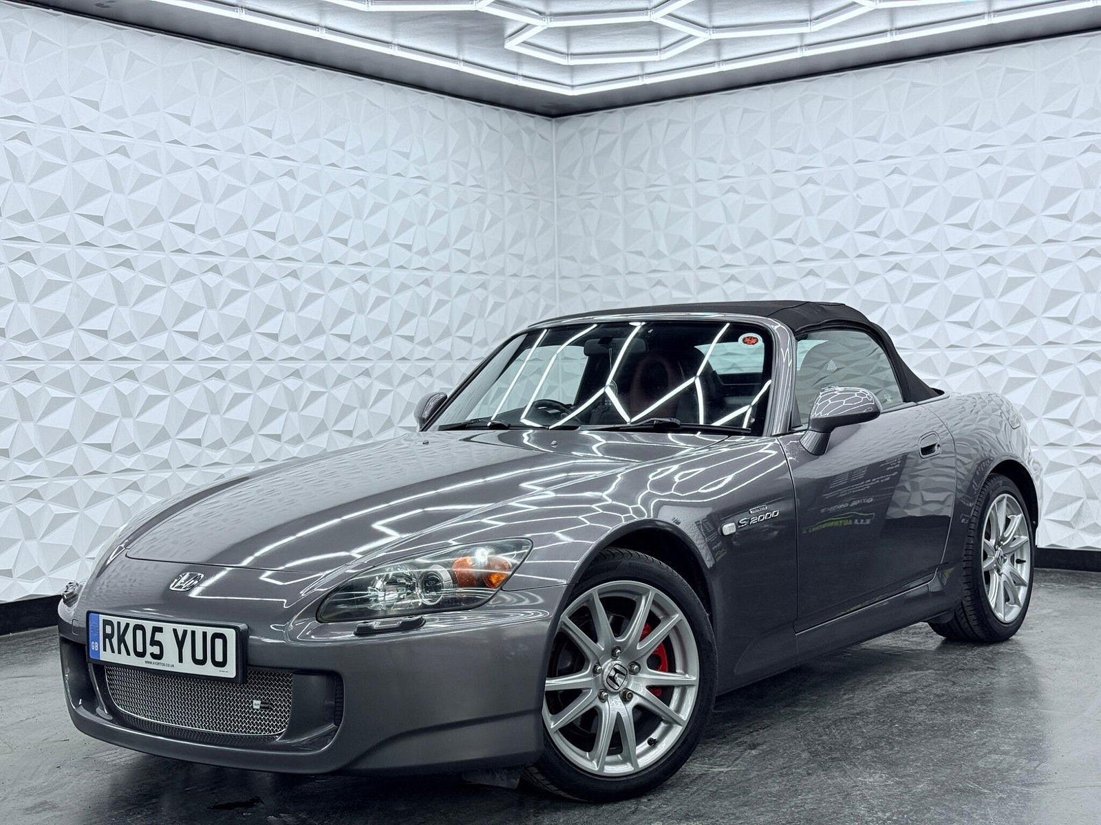 Honda S2000 2.0 i-VTEC Roadster 2dr 2dr Manual 2005