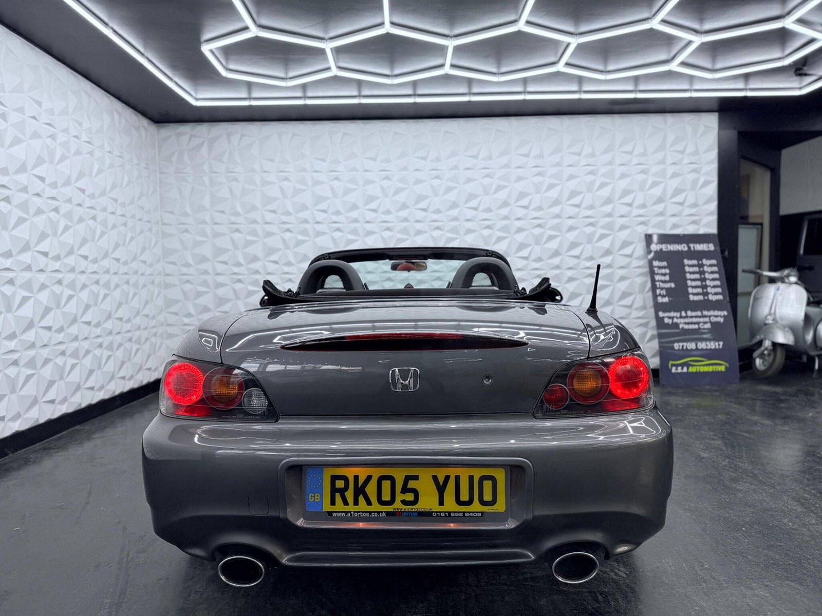 Honda S2000 2.0 i-VTEC Roadster 2dr 2dr Manual 2005