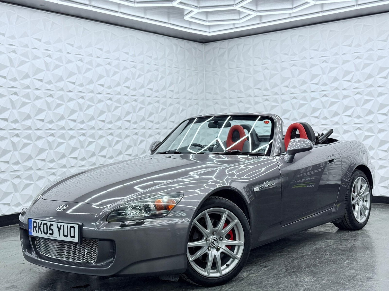 Honda S2000 2.0 i-VTEC Roadster 2dr 2dr Manual 2005