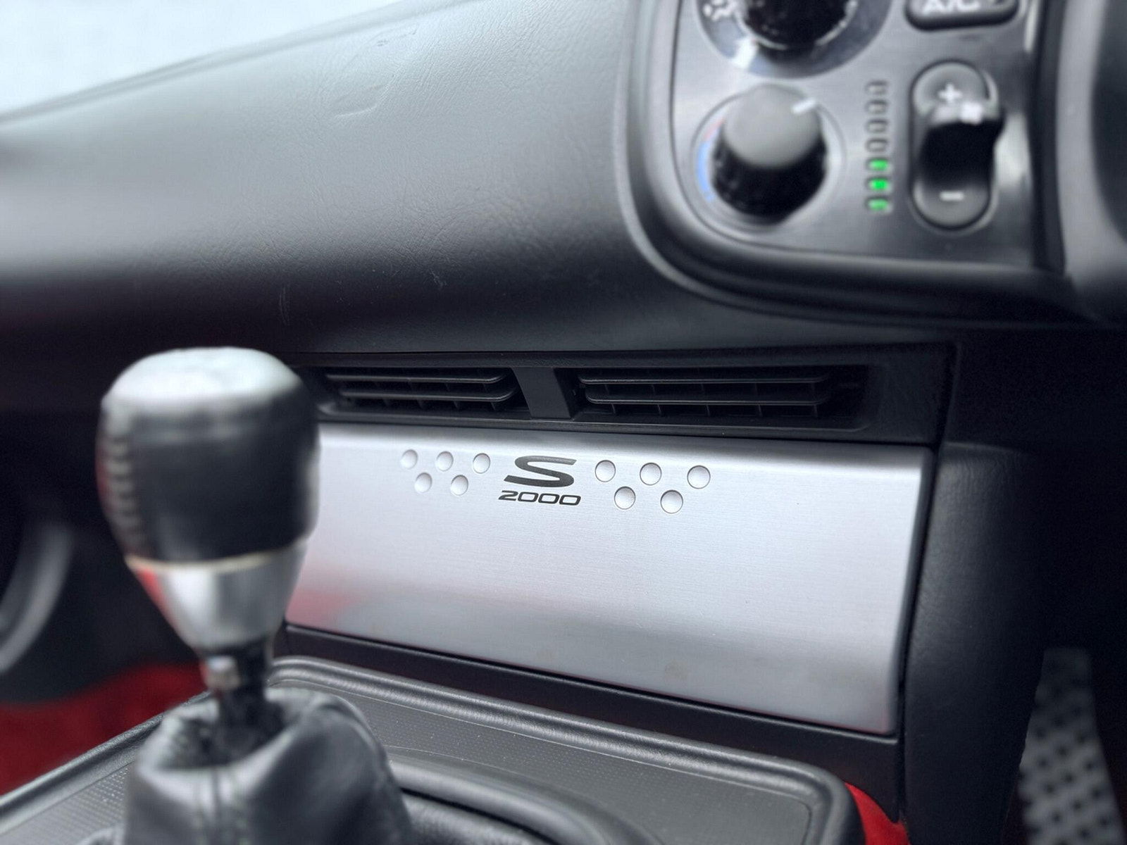 Honda S2000 2.0 i-VTEC Roadster 2dr 2dr Manual 2005