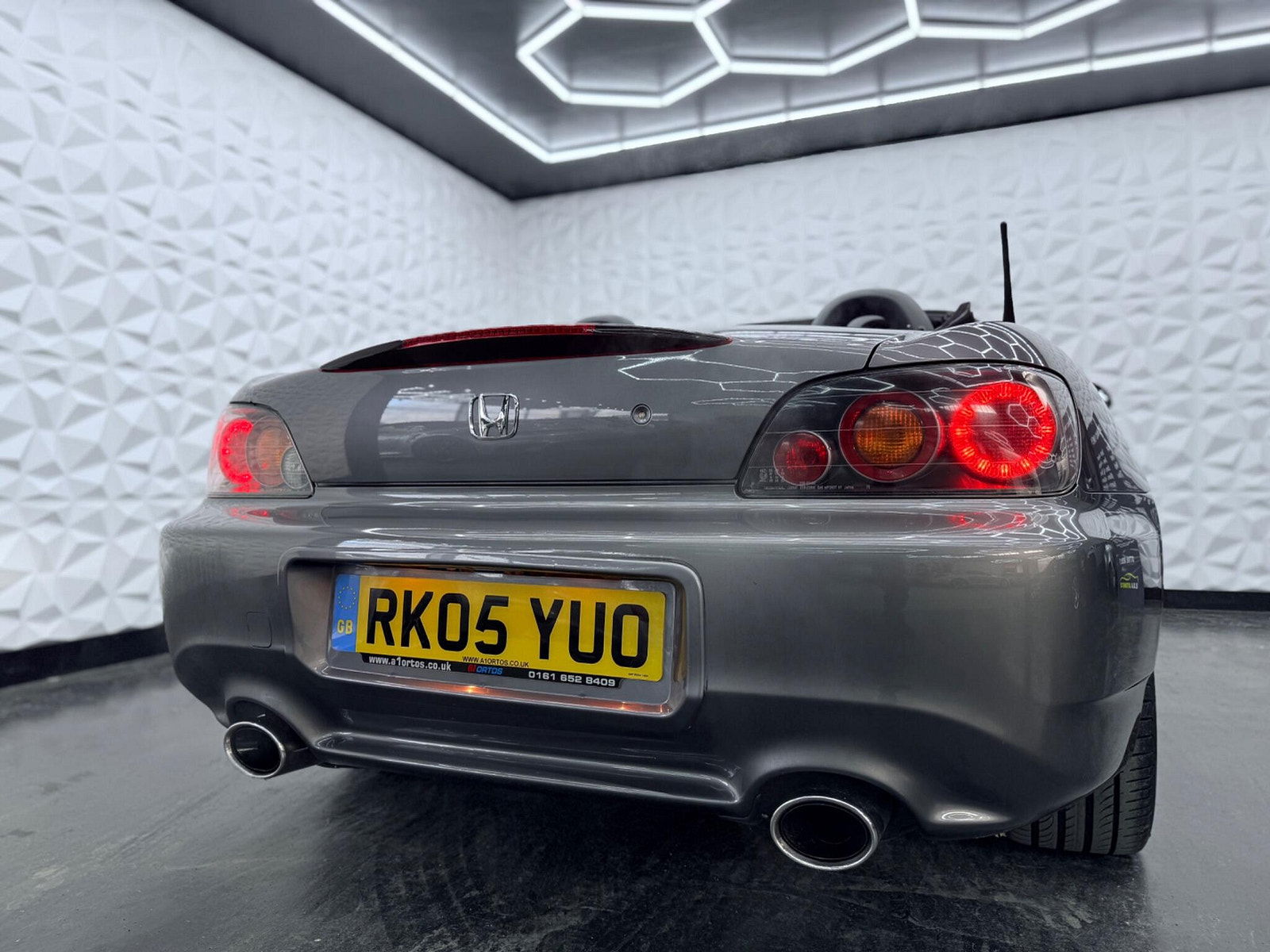 Honda S2000 2.0 i-VTEC Roadster 2dr 2dr Manual 2005