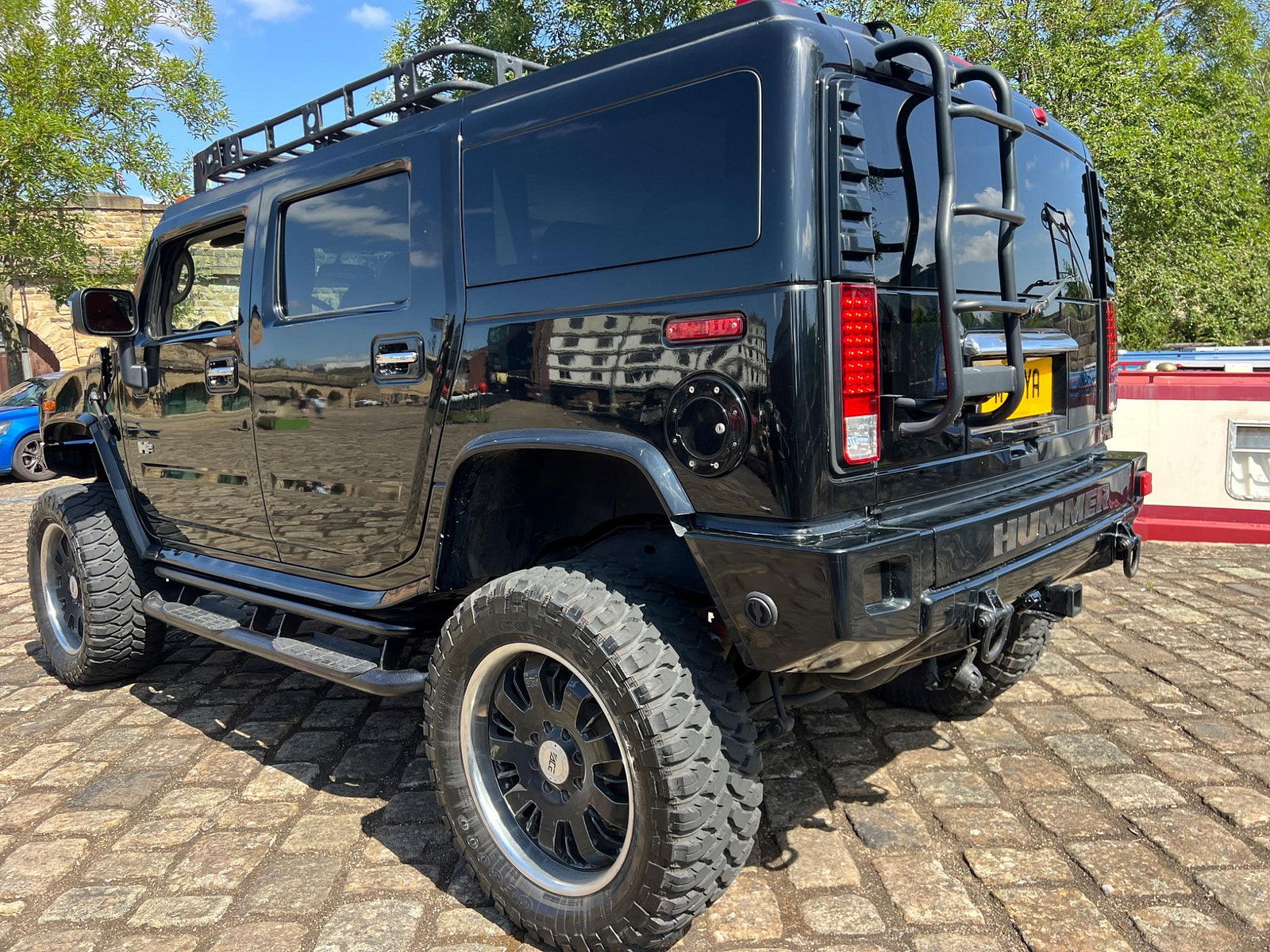 Hummer H2 6.2 V8 Luxury 5dr 5dr Automatic 2014