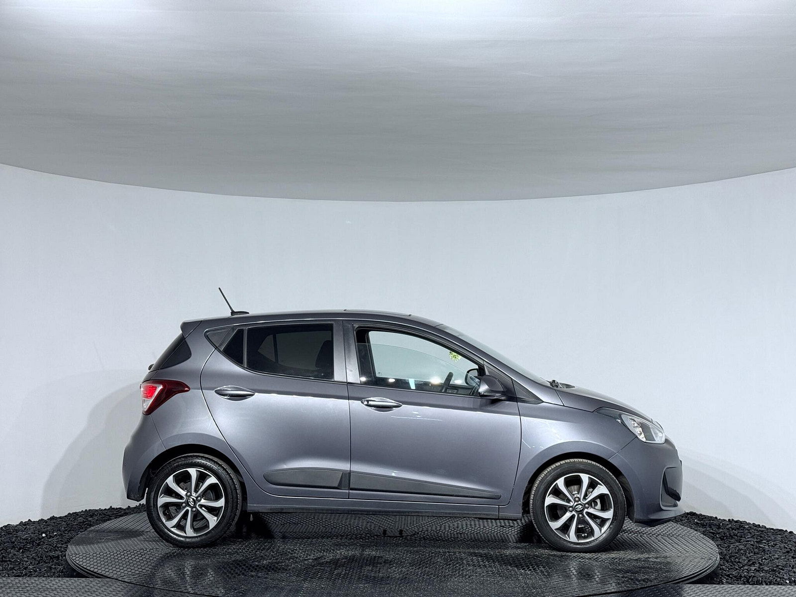 Hyundai I10 1.2 Premium SE Euro 6 5dr 5dr Manual 2018