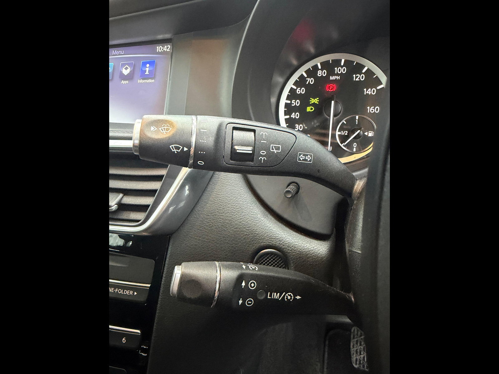 Infiniti Q30 1.5d Business Executive Euro 6 (s/s) 5dr 5dr Manual 2016