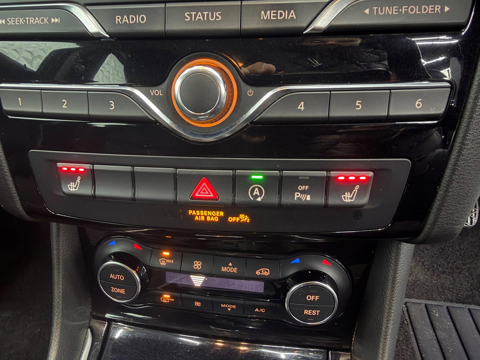 Infiniti Q30 1.5d Business Executive Euro 6 (s/s) 5dr 5dr Manual 2016