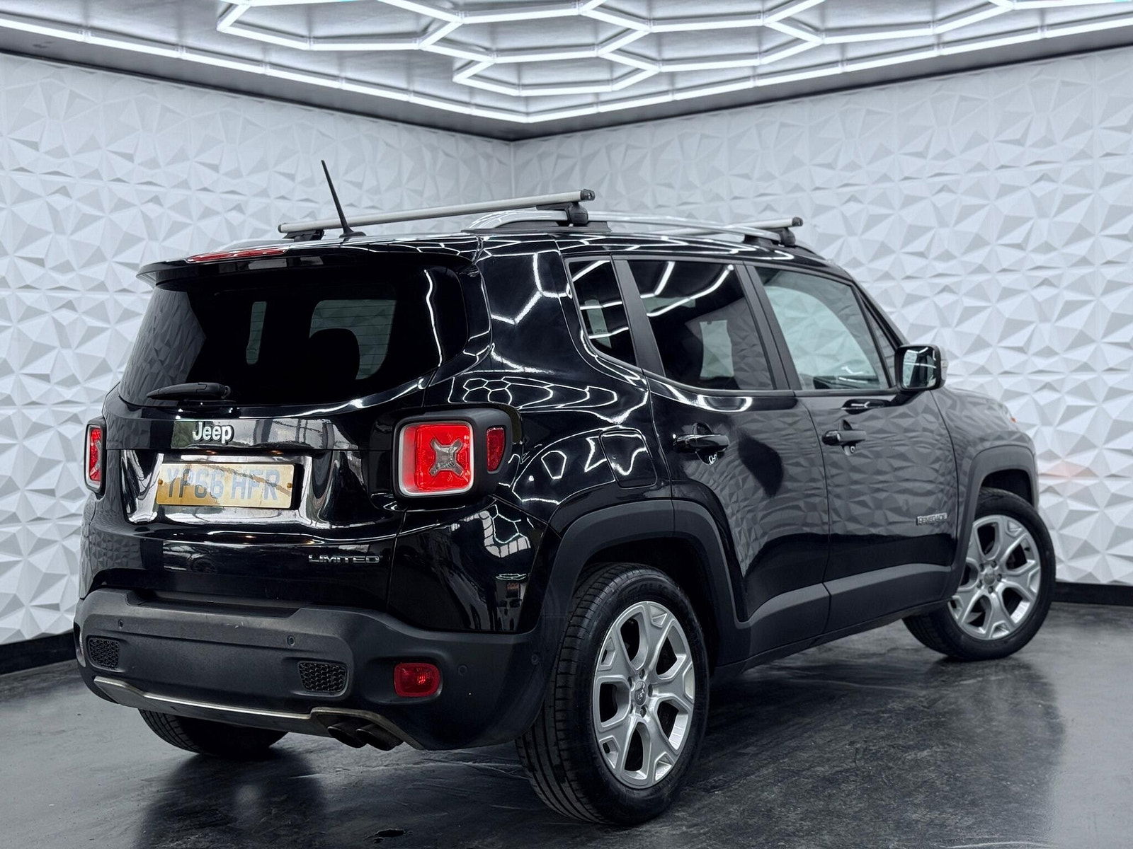 Jeep Renegade 1.4T MultiAirII Limited Euro 6 (s/s) 5dr 5dr Manual 2016