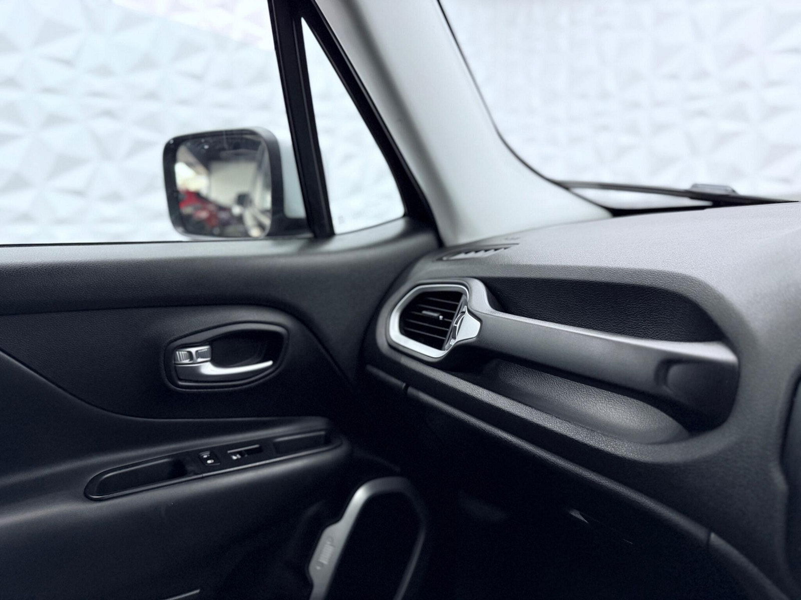 Jeep Renegade 1.4T MultiAirII Limited Euro 6 (s/s) 5dr 5dr Manual 2016