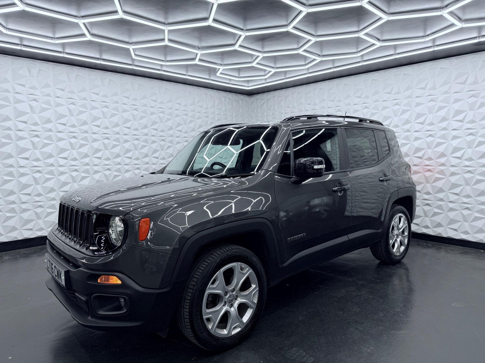 Jeep Renegade 2.0 MultiJetII Limited Auto 4WD Euro 6 (s/s) 5dr 5dr Automatic 2016