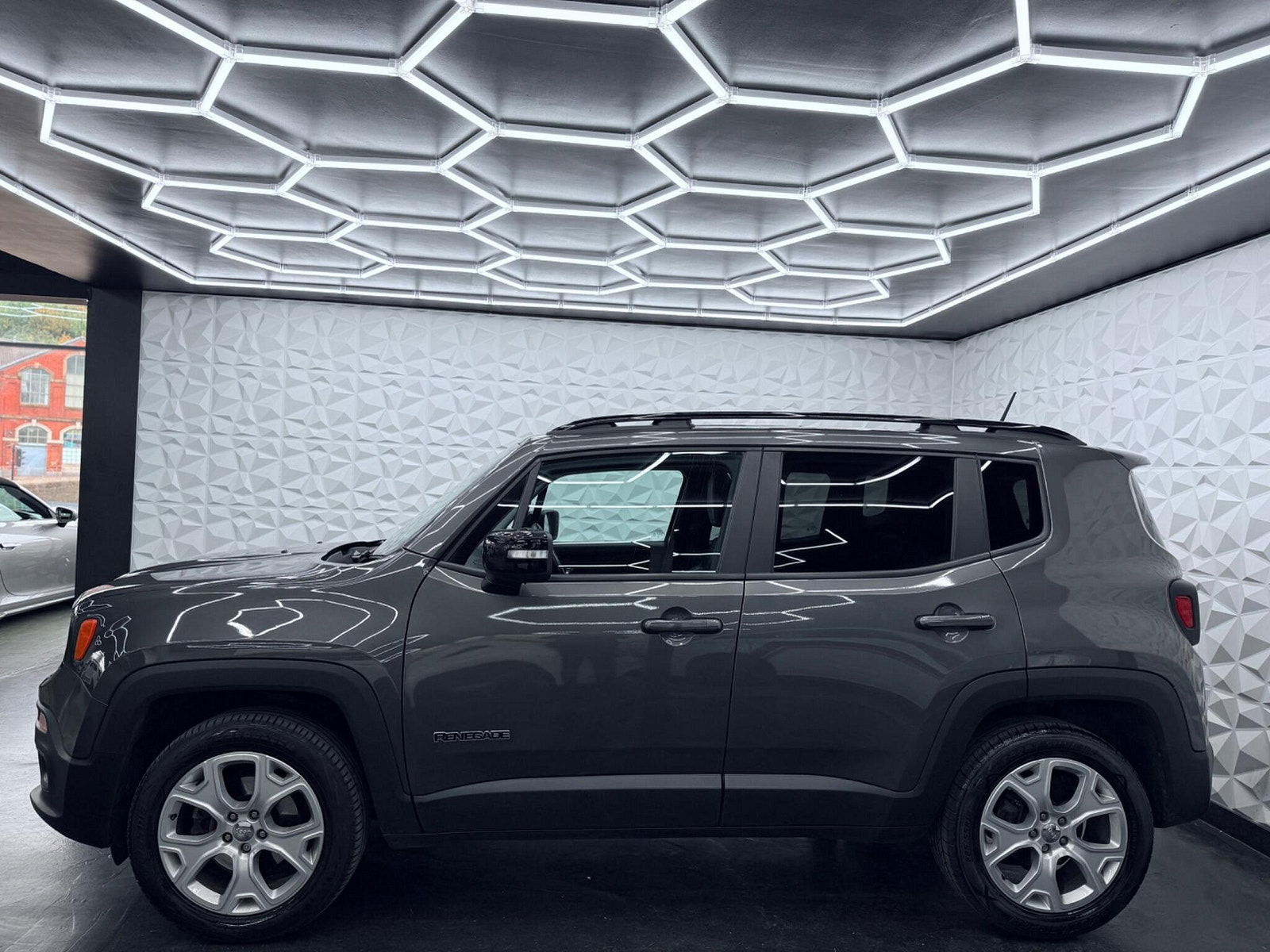 Jeep Renegade 2.0 MultiJetII Limited Auto 4WD Euro 6 (s/s) 5dr 5dr Automatic 2016