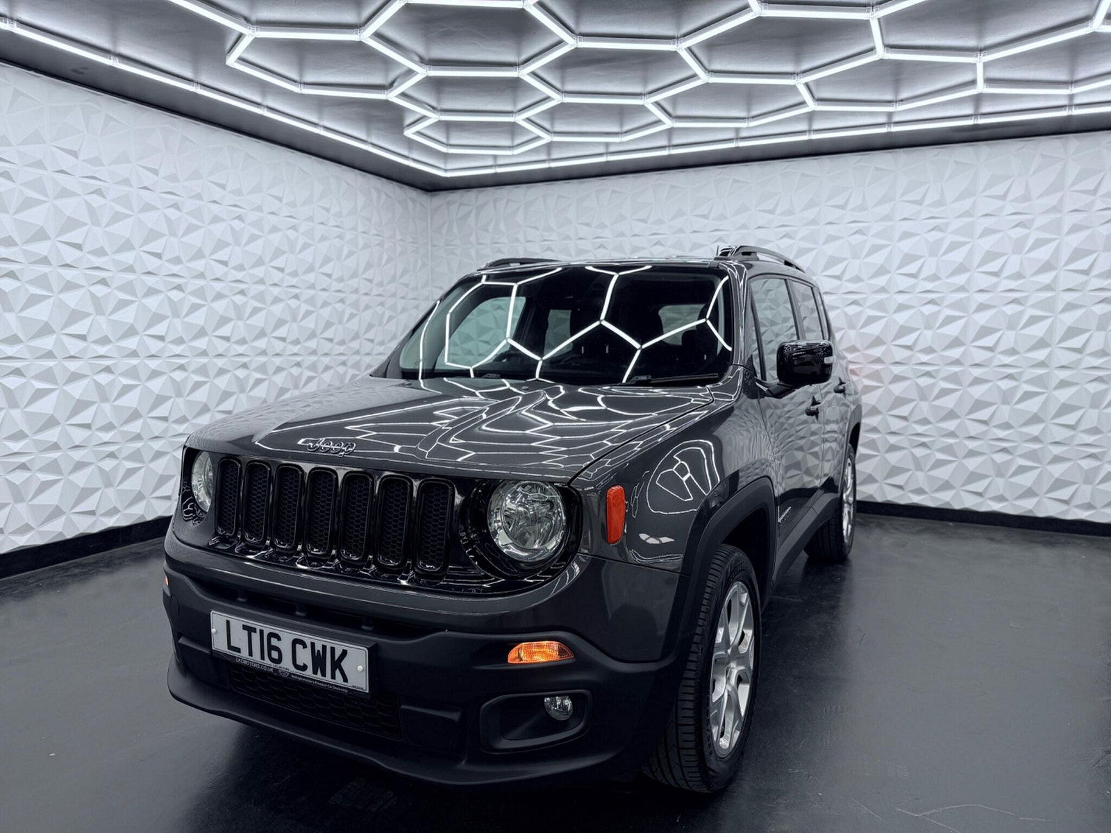 Jeep Renegade 2.0 MultiJetII Limited Auto 4WD Euro 6 (s/s) 5dr 5dr Automatic 2016