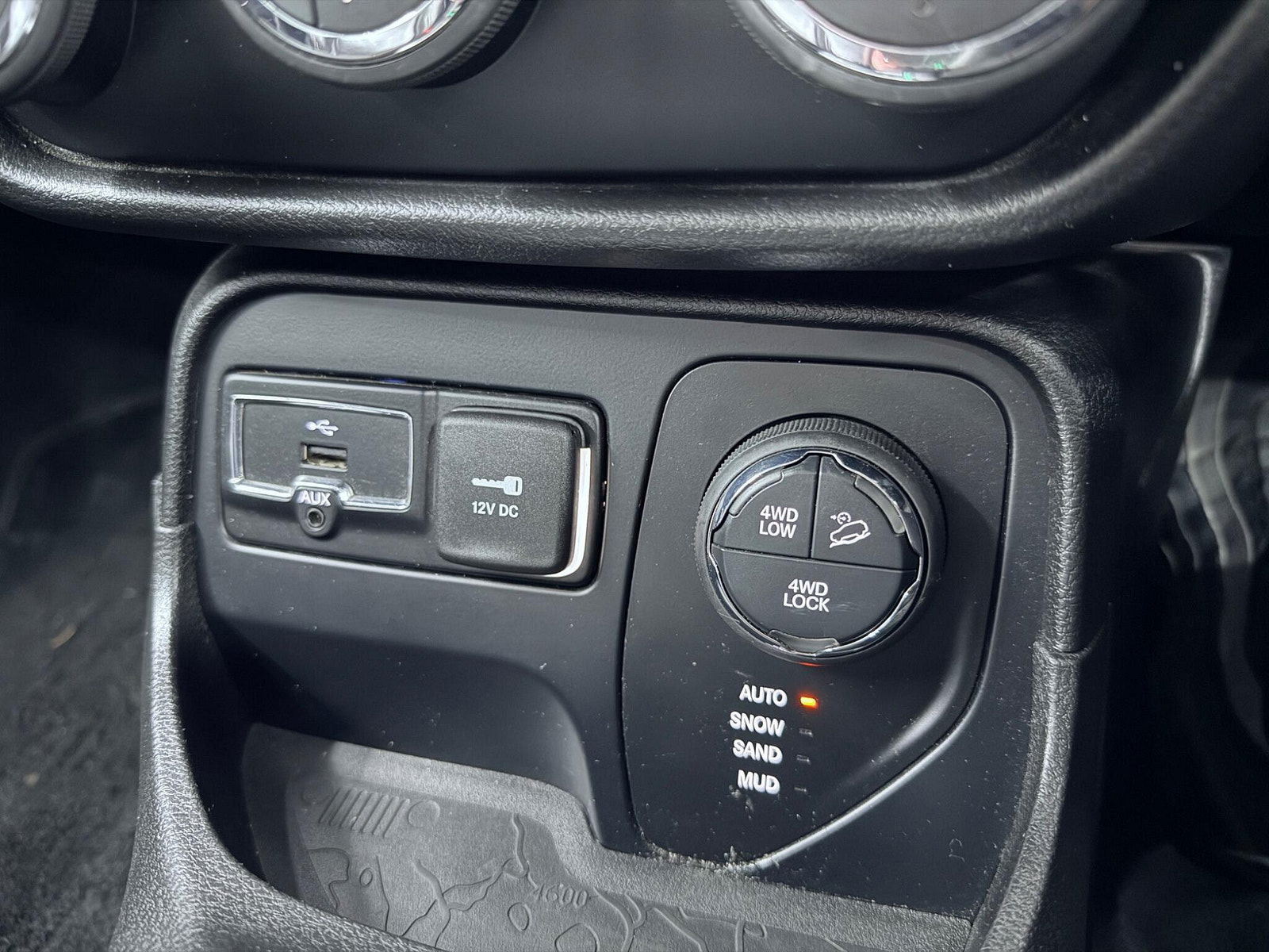 Jeep Renegade 2.0 MultiJetII Limited Auto 4WD Euro 6 (s/s) 5dr 5dr Automatic 2016