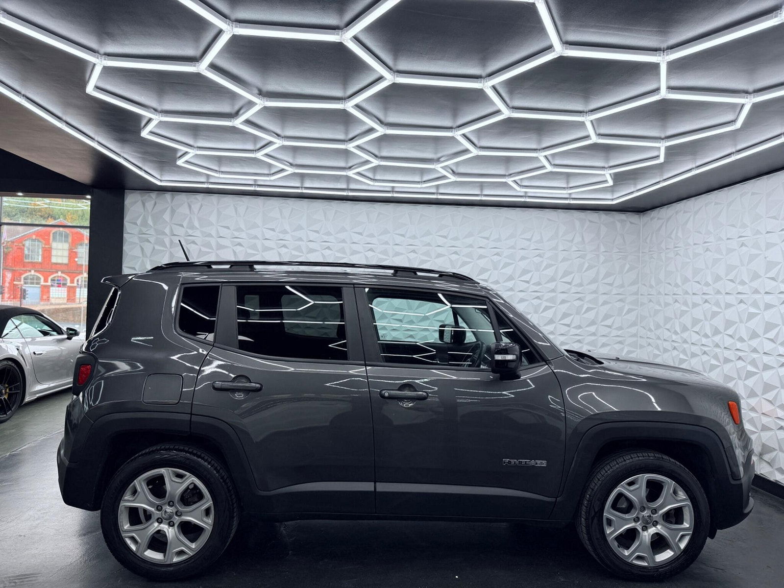 Jeep Renegade 2.0 MultiJetII Limited Auto 4WD Euro 6 (s/s) 5dr 5dr Automatic 2016