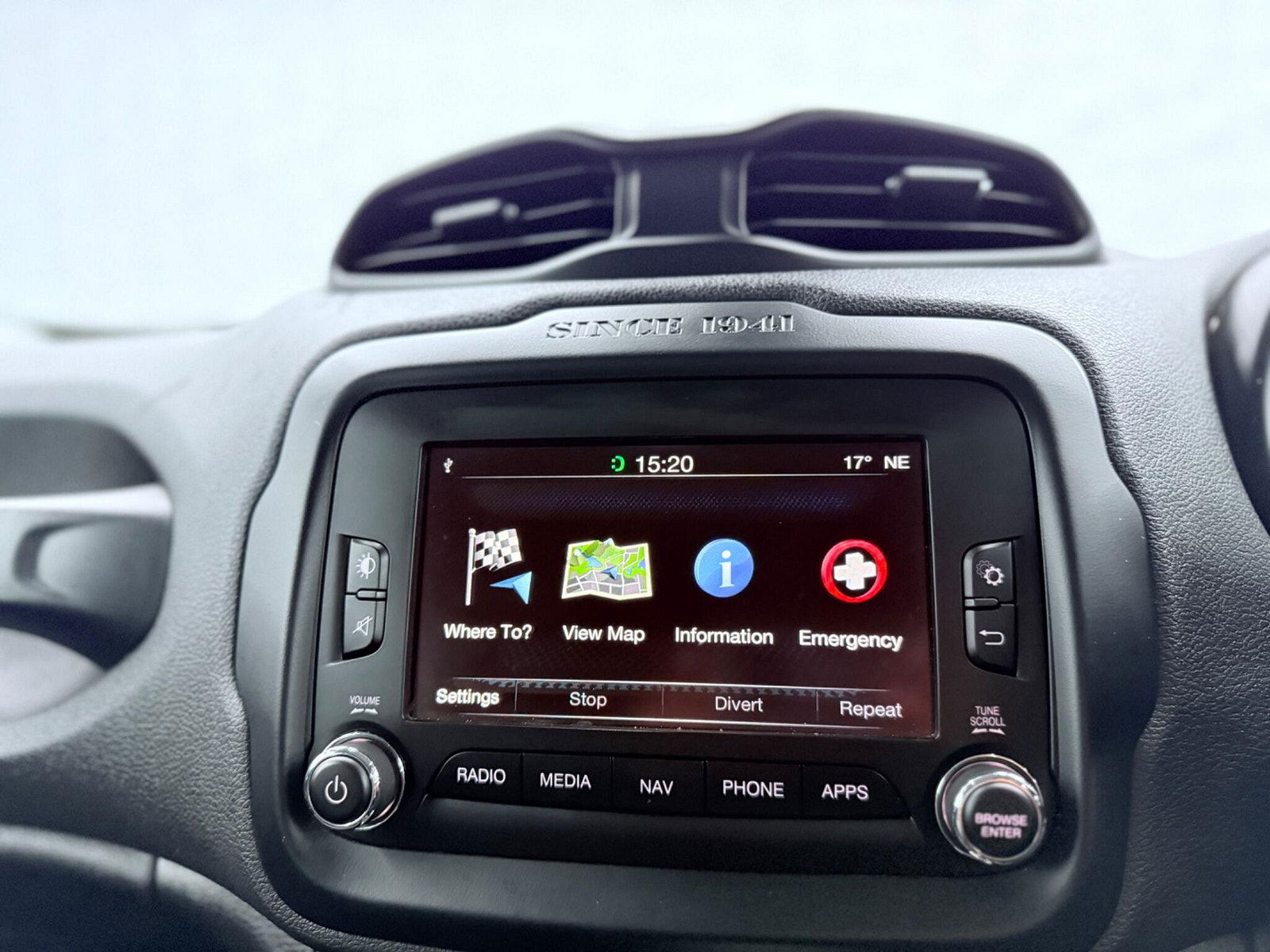 Jeep Renegade 2.0 MultiJetII Limited Auto 4WD Euro 6 (s/s) 5dr 5dr Automatic 2016