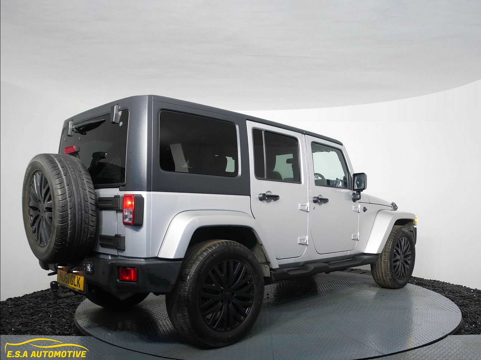 Jeep Wrangler 2.8 CRD Sahara Auto 4WD Euro 5 4dr (4 seat) 4dr Automatic 2011