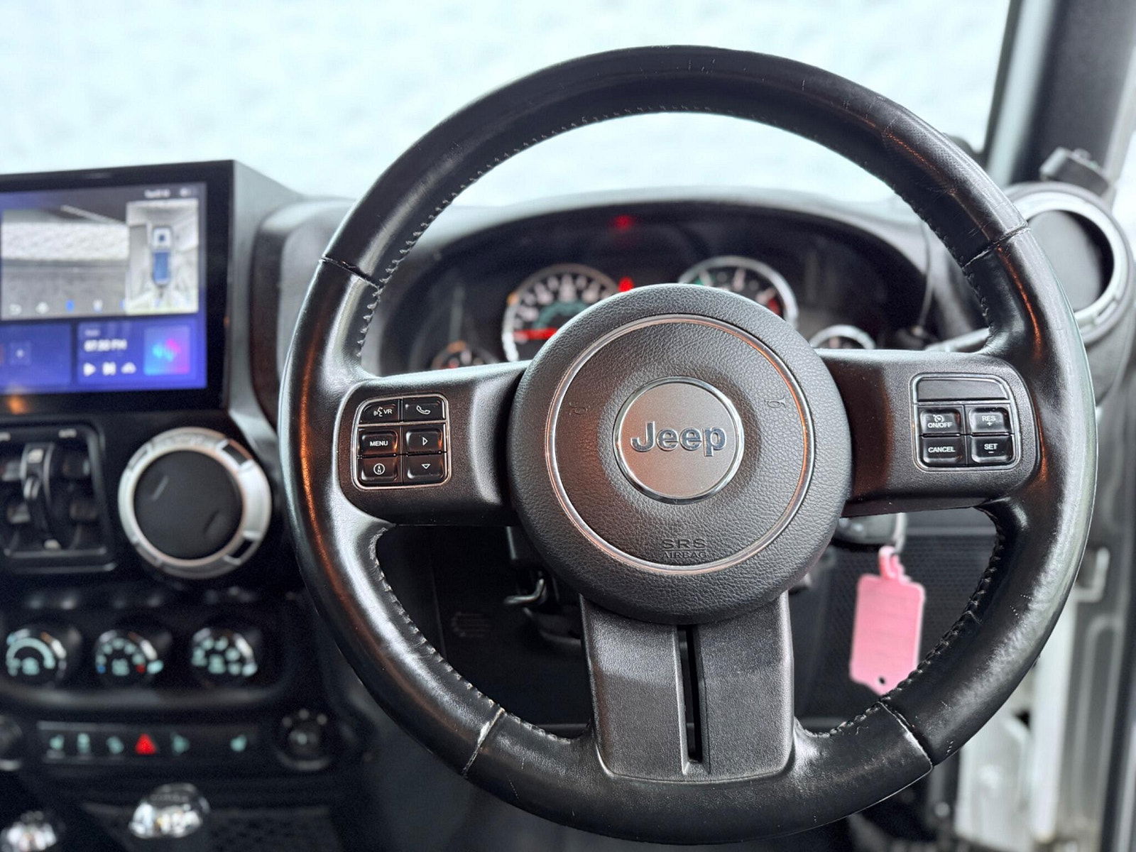 Jeep Wrangler 2.8 CRD Sahara Auto 4WD Euro 5 4dr (4 seat) 4dr Automatic 2011