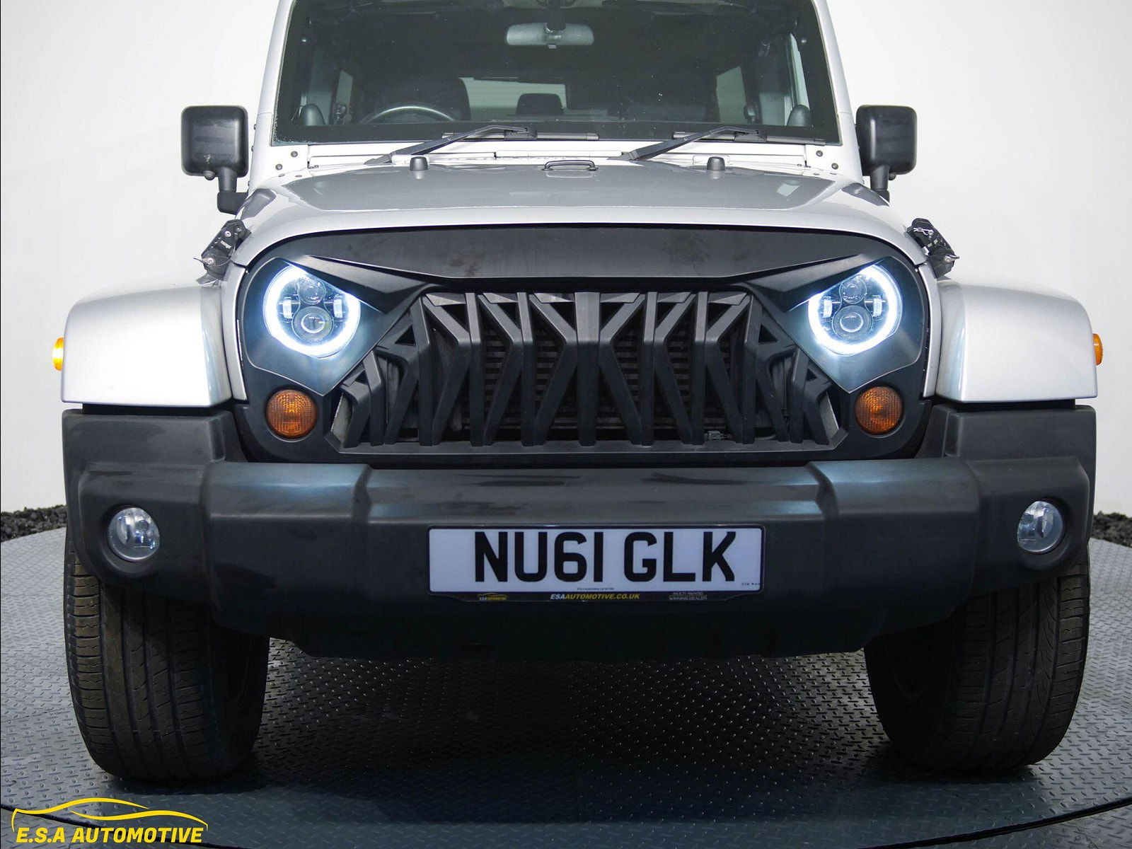 Jeep Wrangler 2.8 CRD Sahara Auto 4WD Euro 5 4dr (4 seat) 4dr Automatic 2011