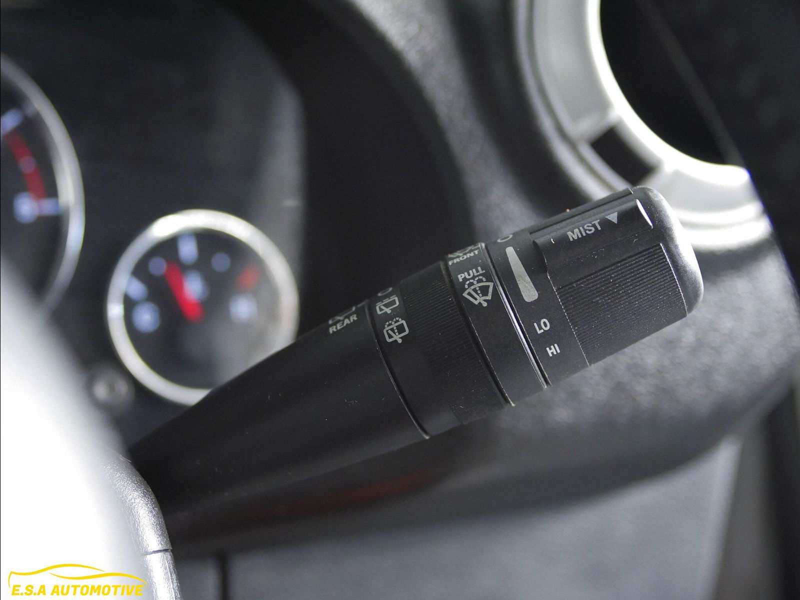 Jeep Wrangler 2.8 CRD Sahara Auto 4WD Euro 5 4dr (4 seat) 4dr Automatic 2011