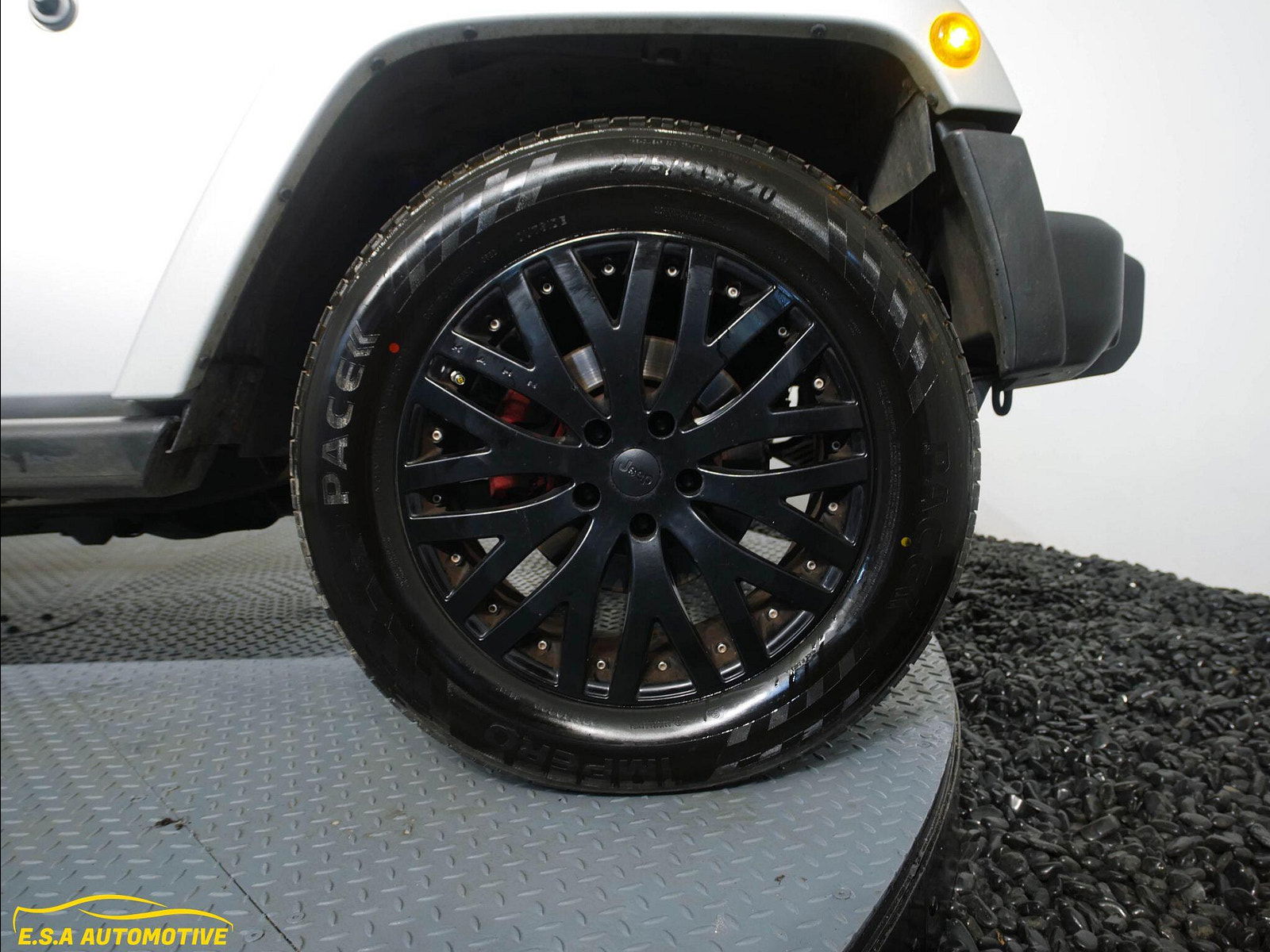 Jeep Wrangler 2.8 CRD Sahara Auto 4WD Euro 5 4dr (4 seat) 4dr Automatic 2011