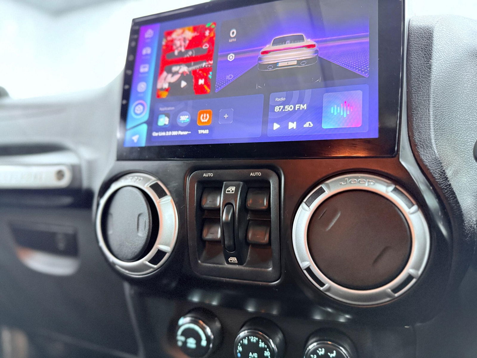 Jeep Wrangler 2.8 CRD Sahara Auto 4WD Euro 5 4dr (4 seat) 4dr Automatic 2011