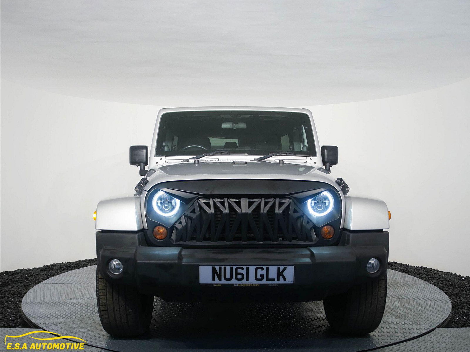 Jeep Wrangler 2.8 CRD Sahara Auto 4WD Euro 5 4dr (4 seat) 4dr Automatic 2011