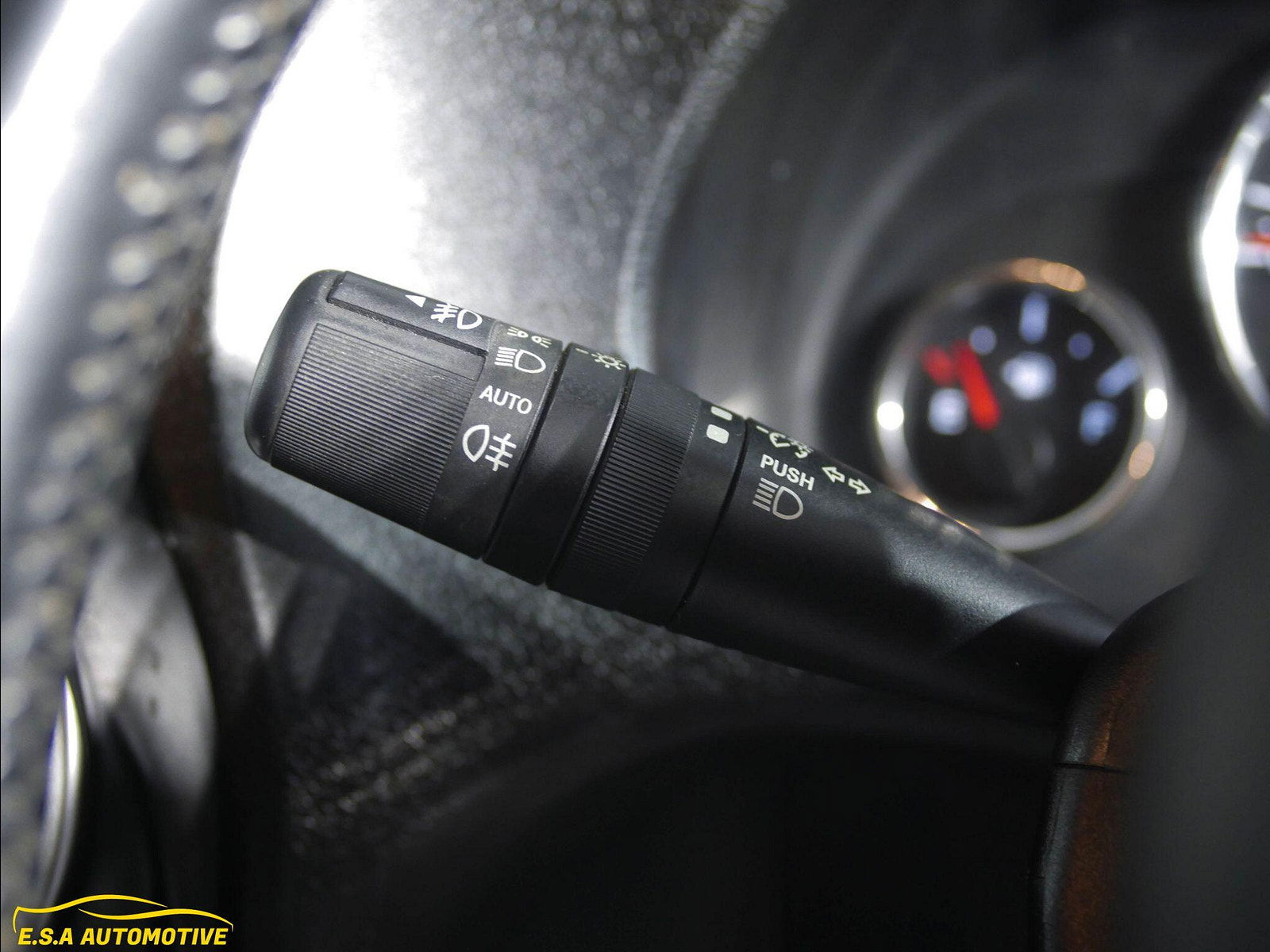 Jeep Wrangler 2.8 CRD Sahara Auto 4WD Euro 5 4dr (4 seat) 4dr Automatic 2011