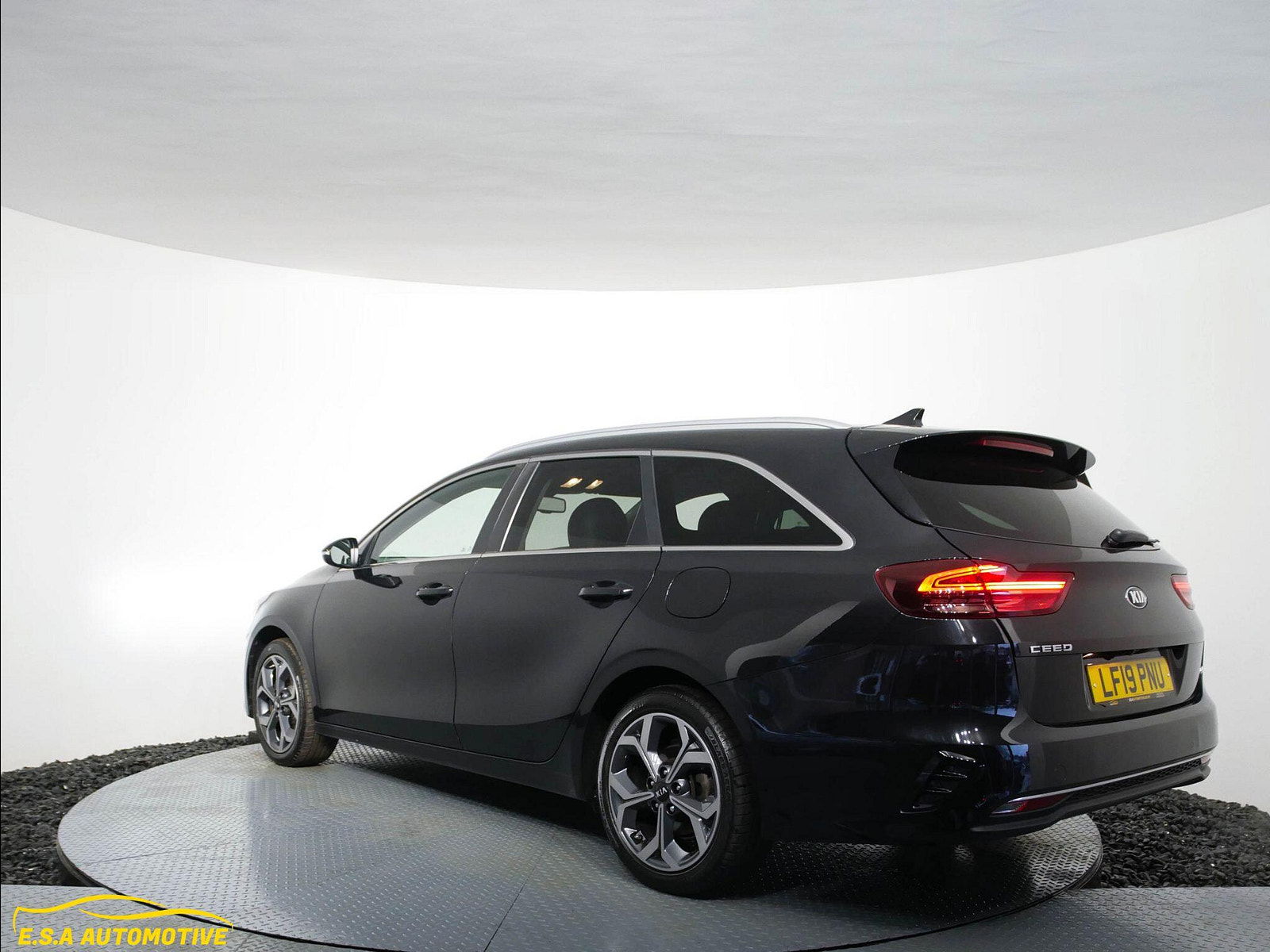 Kia Ceed 1.6 CRDi 3 Sportswagon DCT Euro 6 (s/s) 5dr 5dr Automatic 2019