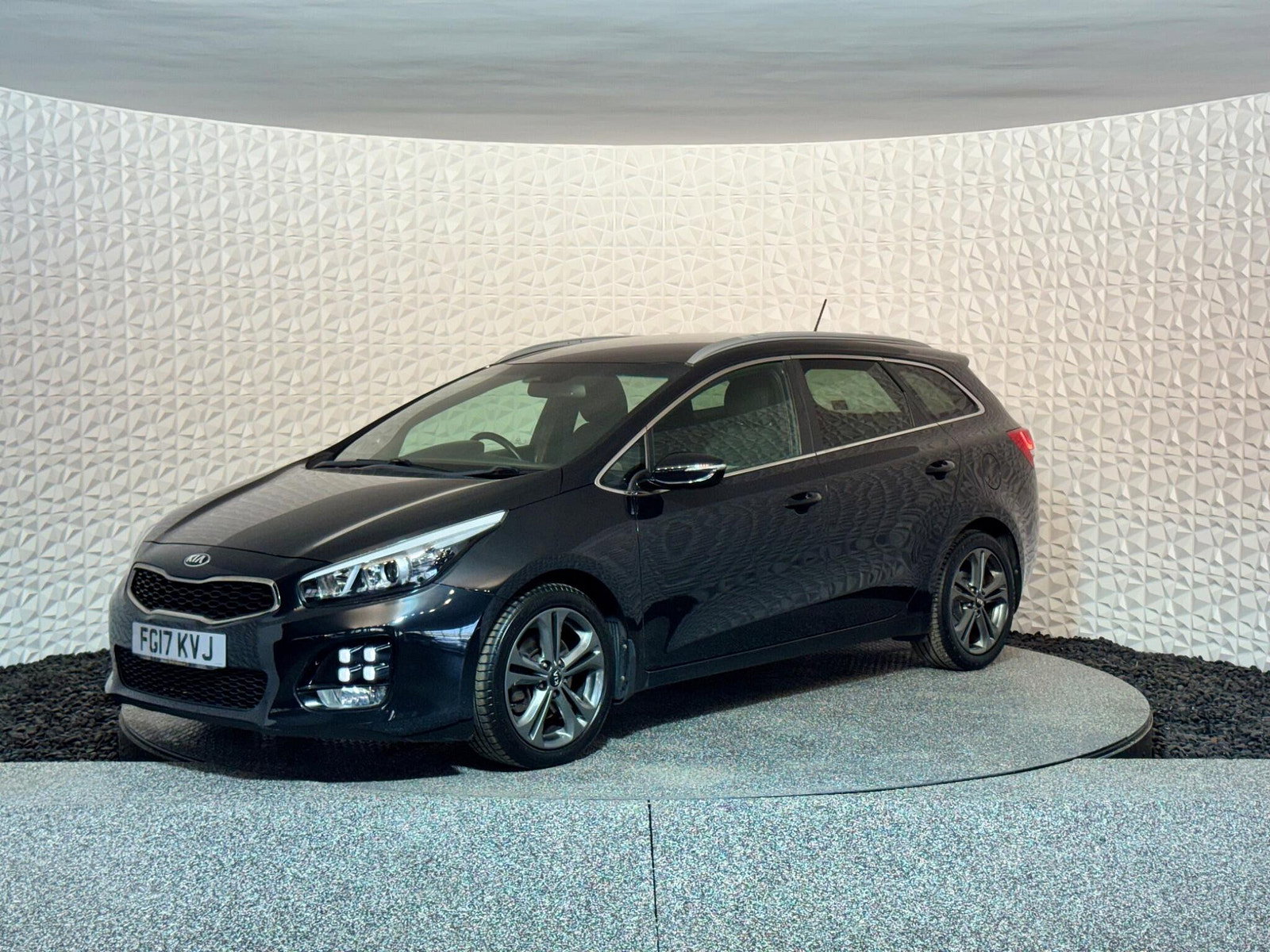 Kia Ceed 1.6 CRDi GT-Line Sportswagon Euro 6 (s/s) 5dr 5dr Manual 2017