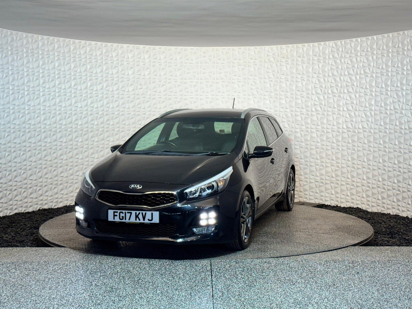 Kia Ceed 1.6 CRDi GT-Line Sportswagon Euro 6 (s/s) 5dr 5dr Manual 2017