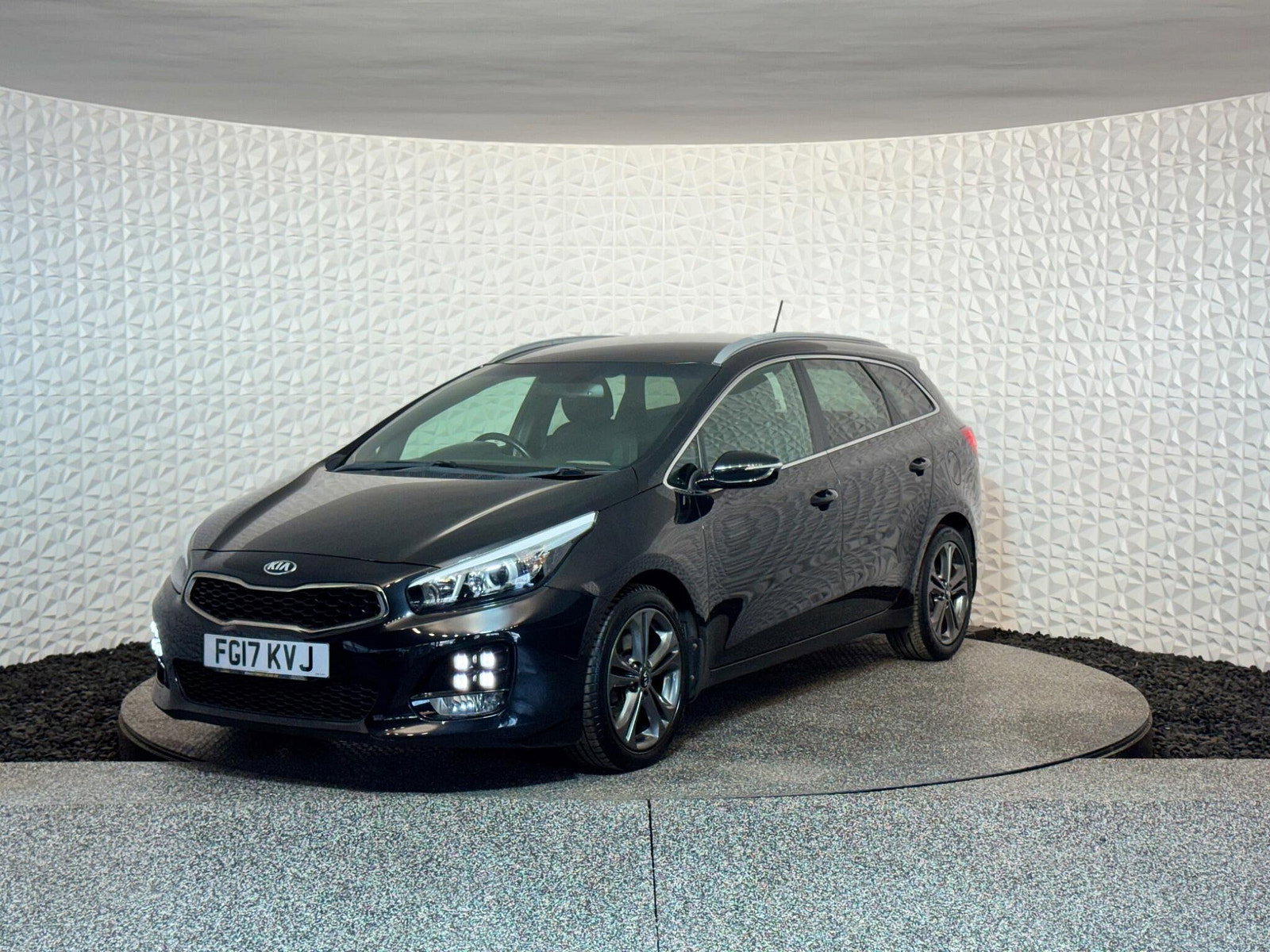 Kia Ceed 1.6 CRDi GT-Line Sportswagon Euro 6 (s/s) 5dr 5dr Manual 2017
