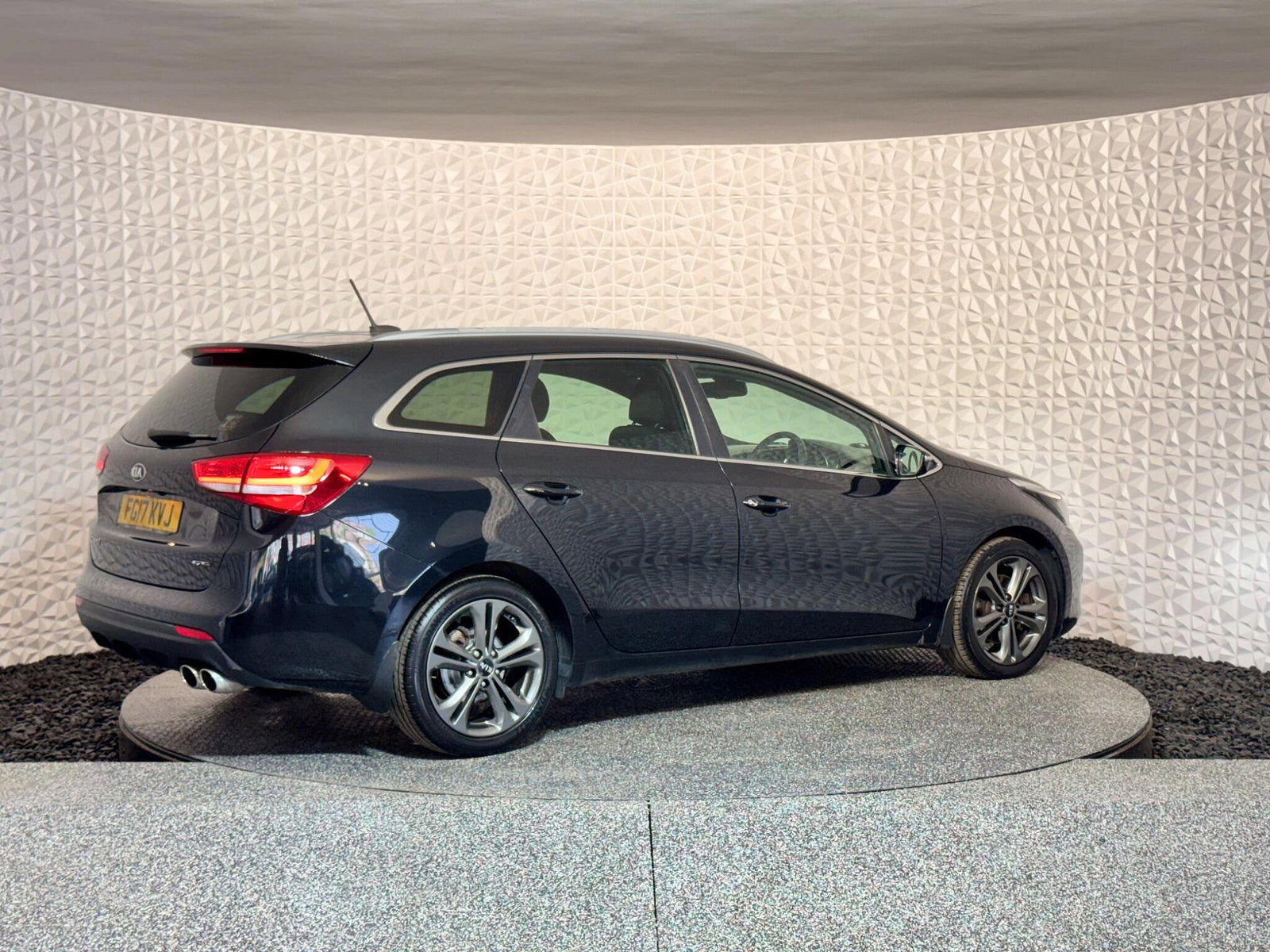 Kia Ceed 1.6 CRDi GT-Line Sportswagon Euro 6 (s/s) 5dr 5dr Manual 2017