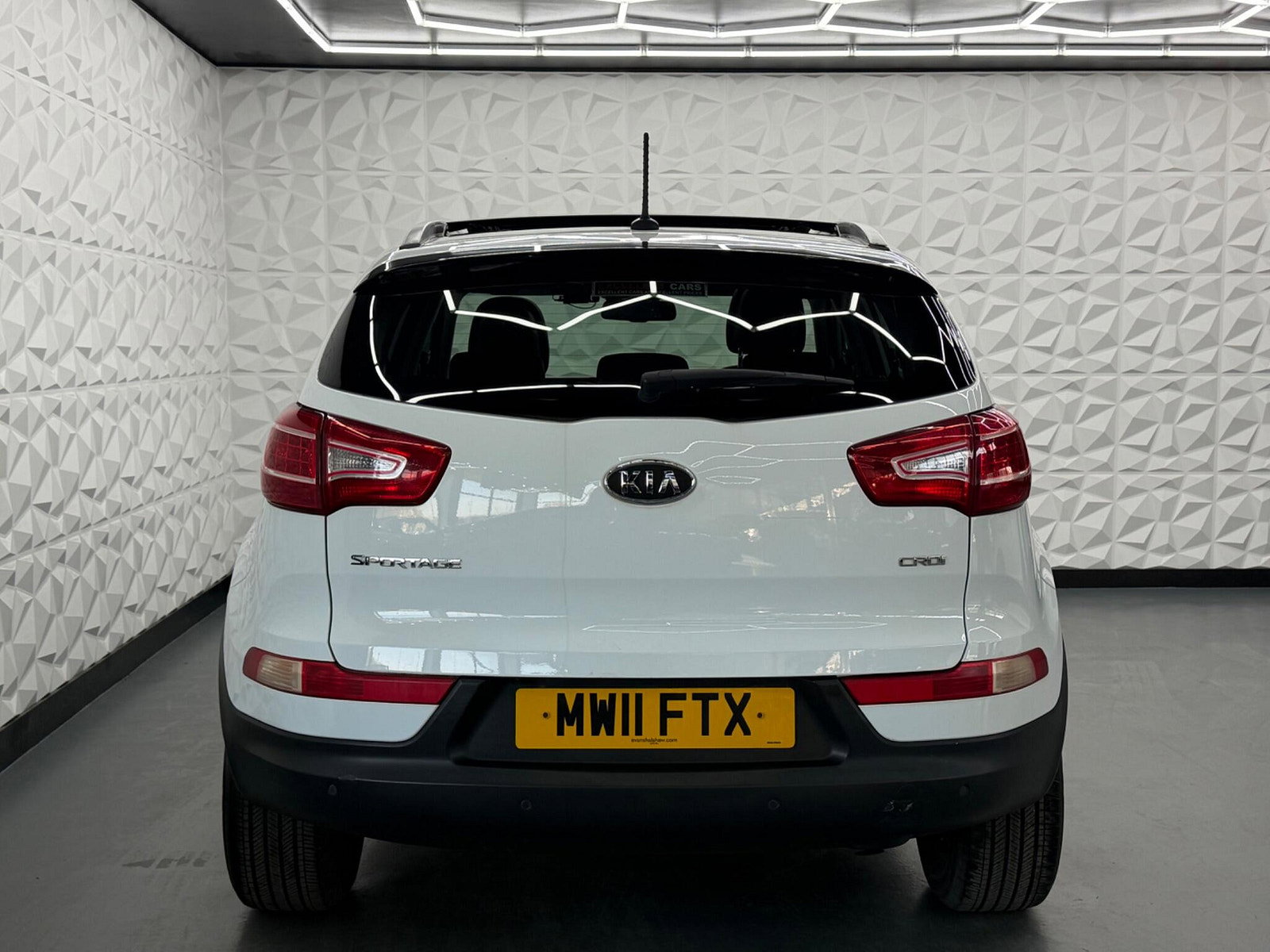 Kia Sportage 2.0 CRDi KX-3 Auto AWD Euro 5 5dr 5dr Automatic 2011