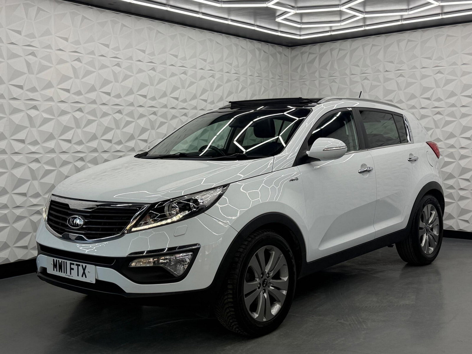 Kia Sportage 2.0 CRDi KX-3 Auto AWD Euro 5 5dr 5dr Automatic 2011