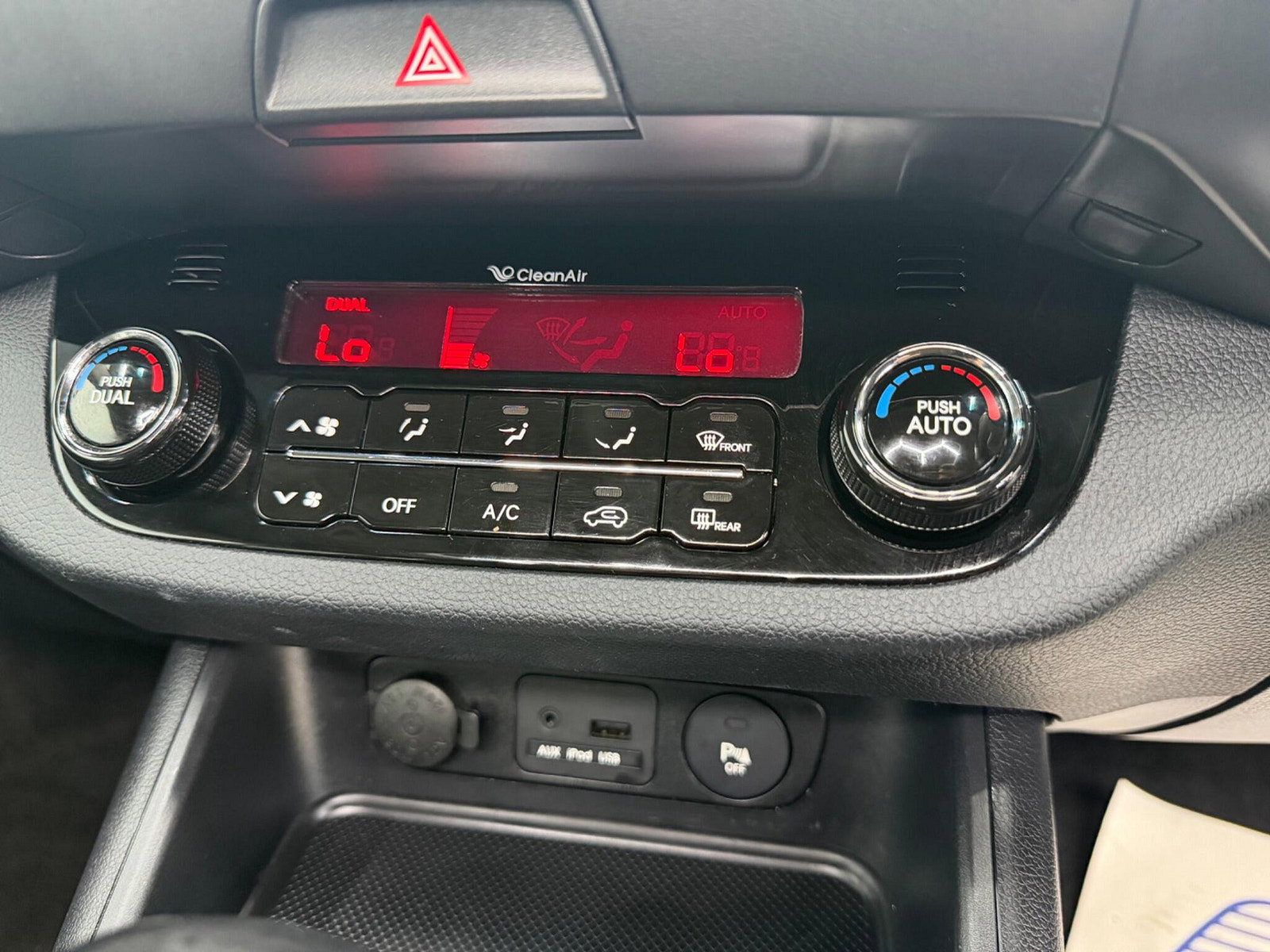 Kia Sportage 2.0 CRDi KX-3 Auto AWD Euro 5 5dr 5dr Automatic 2011