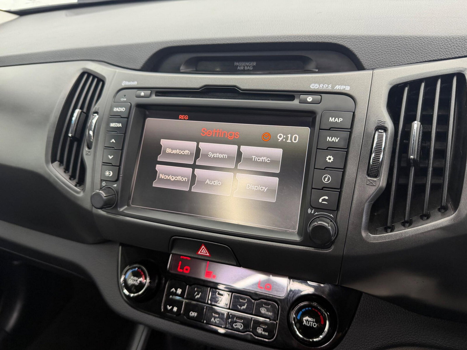 Kia Sportage 2.0 CRDi KX-3 Auto AWD Euro 5 5dr 5dr Automatic 2011