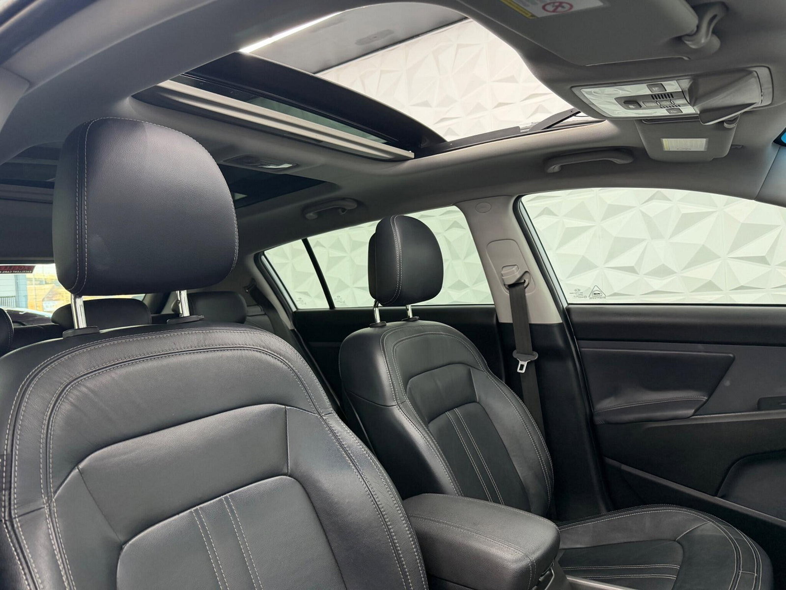 Kia Sportage 2.0 CRDi KX-3 Auto AWD Euro 5 5dr 5dr Automatic 2011