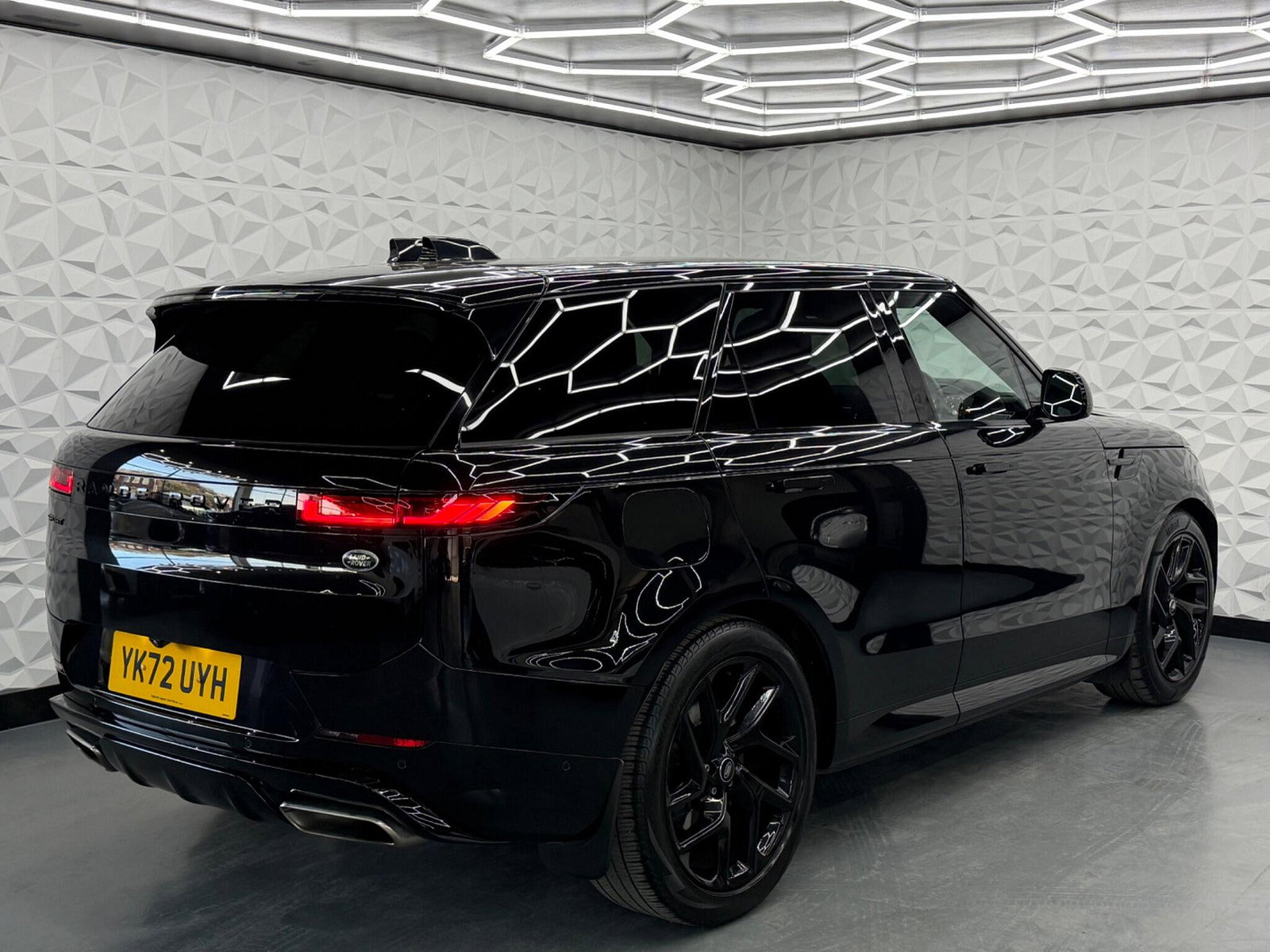 Land Rover Range Rover Sport 3.0 P400 MHEV Dynamic SE Auto 4WD Euro 6 (s/s) 5dr 5dr Automatic 2022