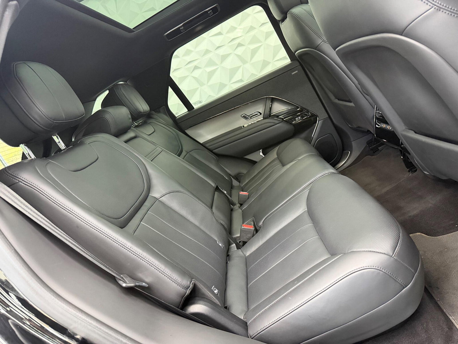 Land Rover Range Rover Sport 3.0 P400 MHEV Dynamic SE Auto 4WD Euro 6 (s/s) 5dr 5dr Automatic 2022