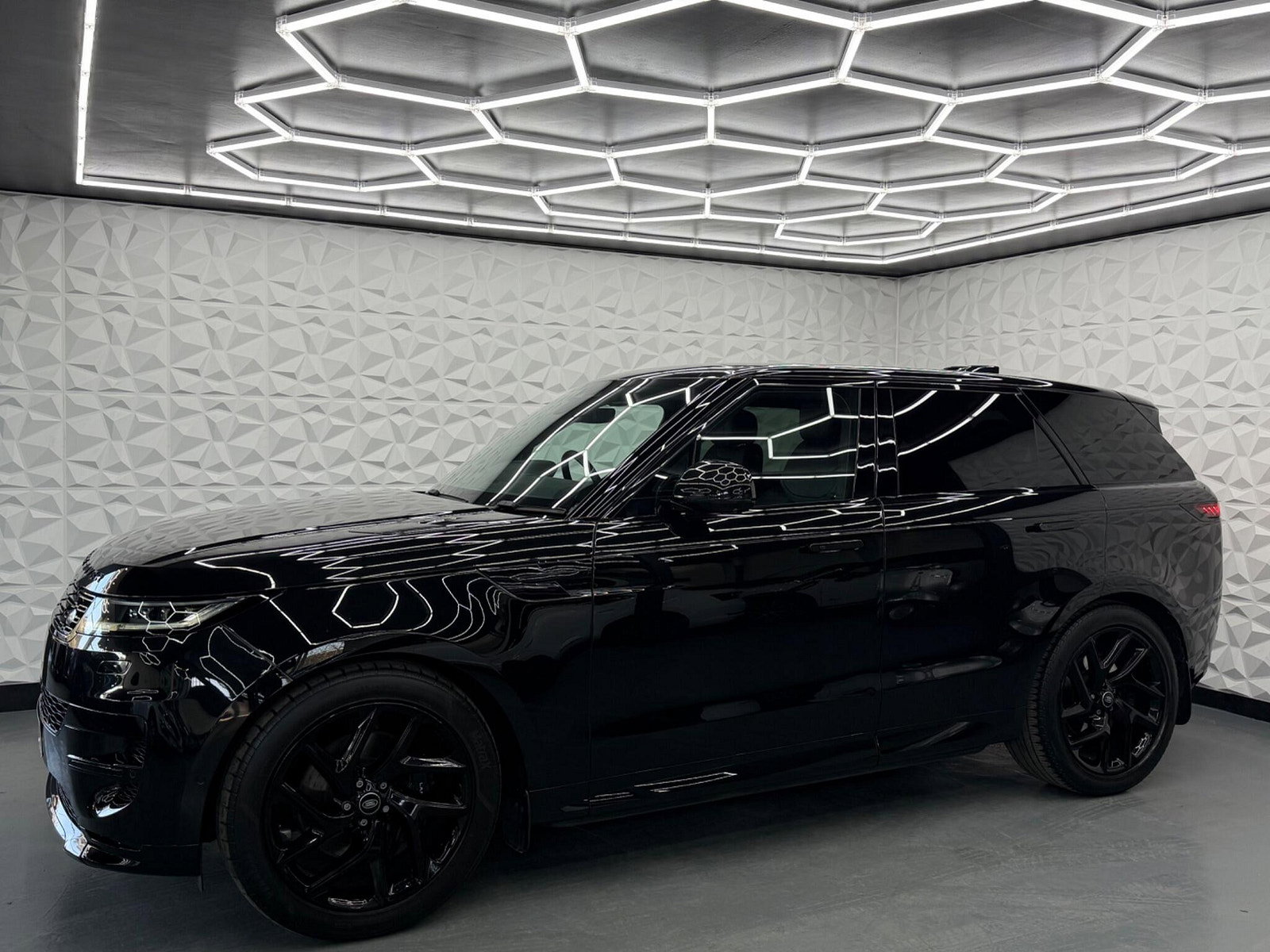 Land Rover Range Rover Sport 3.0 P400 MHEV Dynamic SE Auto 4WD Euro 6 (s/s) 5dr 5dr Automatic 2022