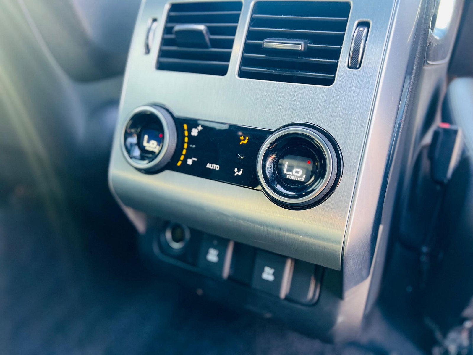 Land Rover Range Rover Sport 5.0 P575 V8 SVR Auto 4WD Euro 6 (s/s) 5dr 5dr Automatic 2018