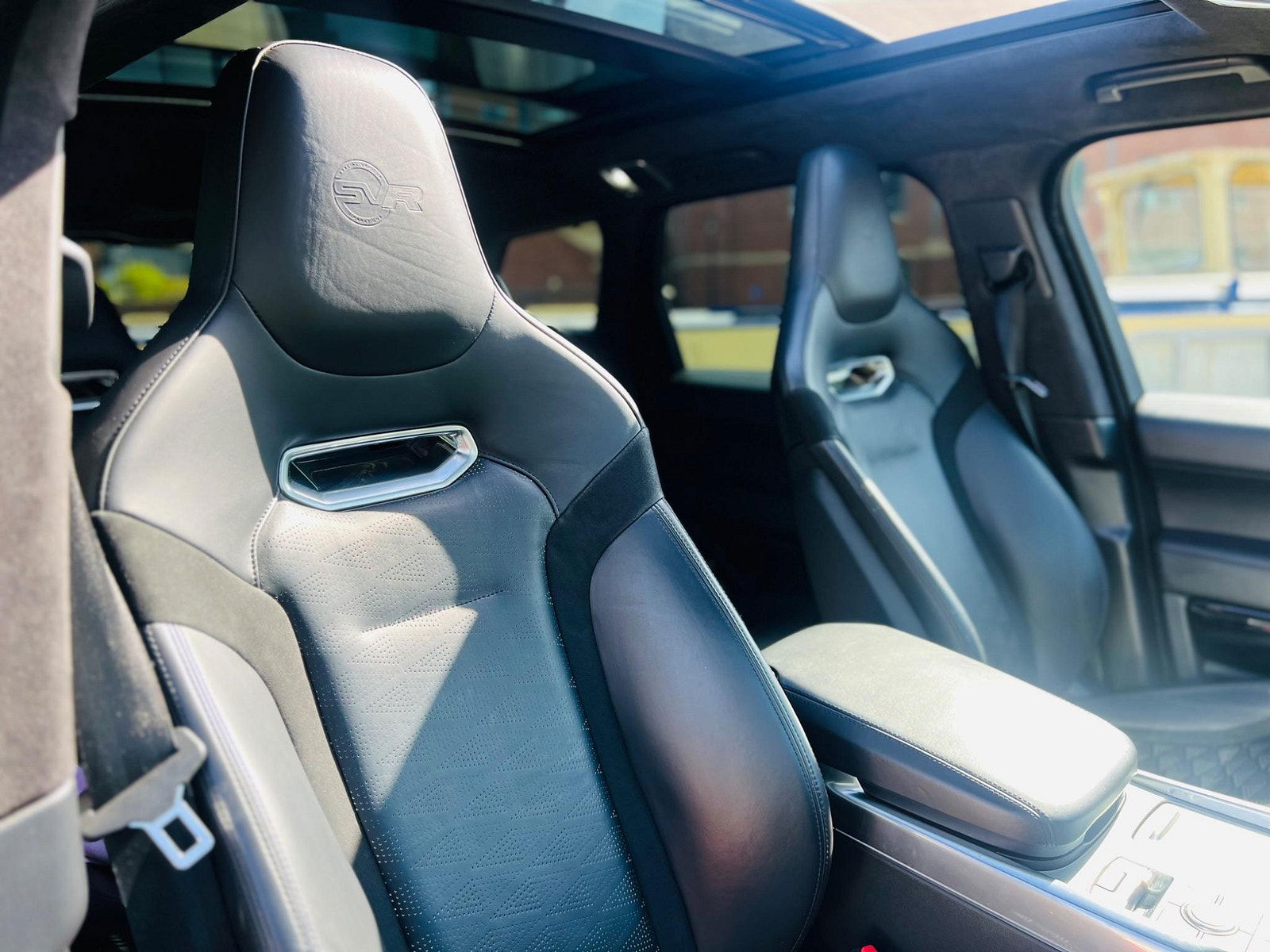 Land Rover Range Rover Sport 5.0 P575 V8 SVR Auto 4WD Euro 6 (s/s) 5dr 5dr Automatic 2018