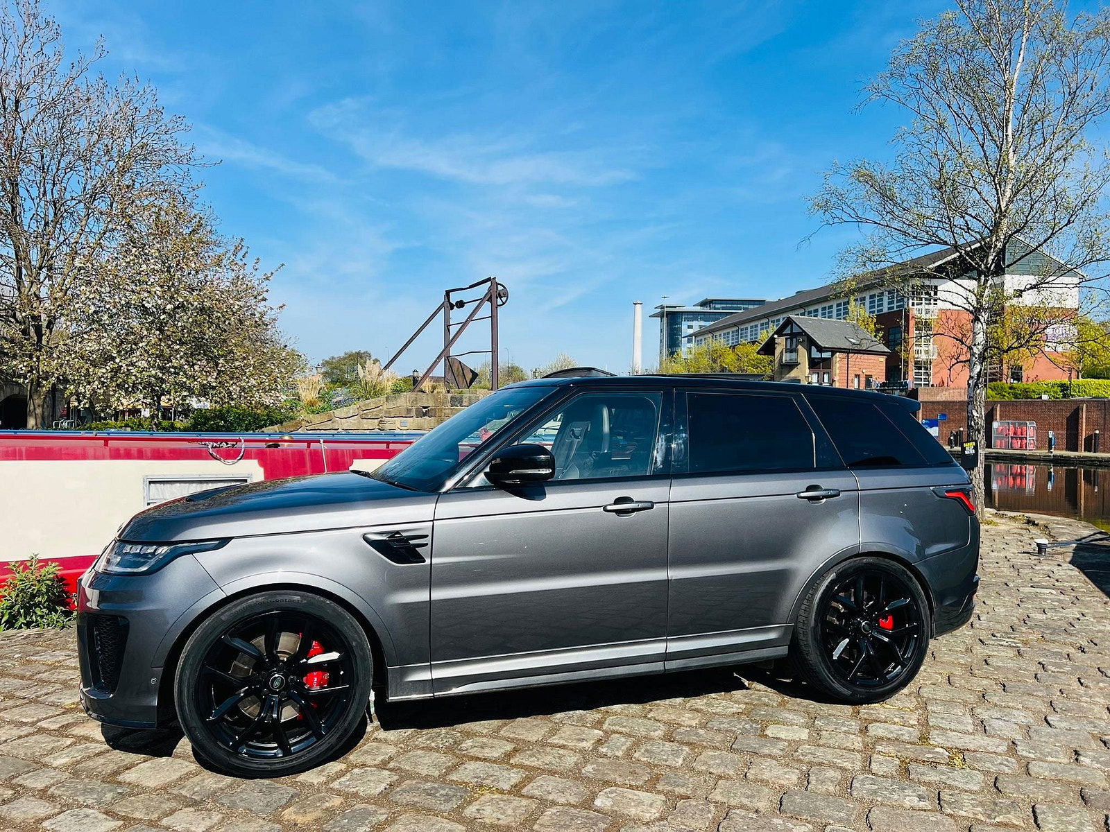 Land Rover Range Rover Sport 5.0 P575 V8 SVR Auto 4WD Euro 6 (s/s) 5dr 5dr Automatic 2018