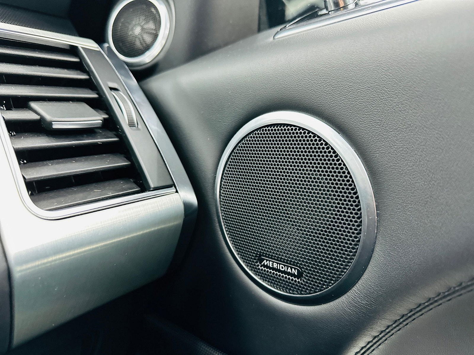 Land Rover Range Rover Sport 5.0 P575 V8 SVR Auto 4WD Euro 6 (s/s) 5dr 5dr Automatic 2018