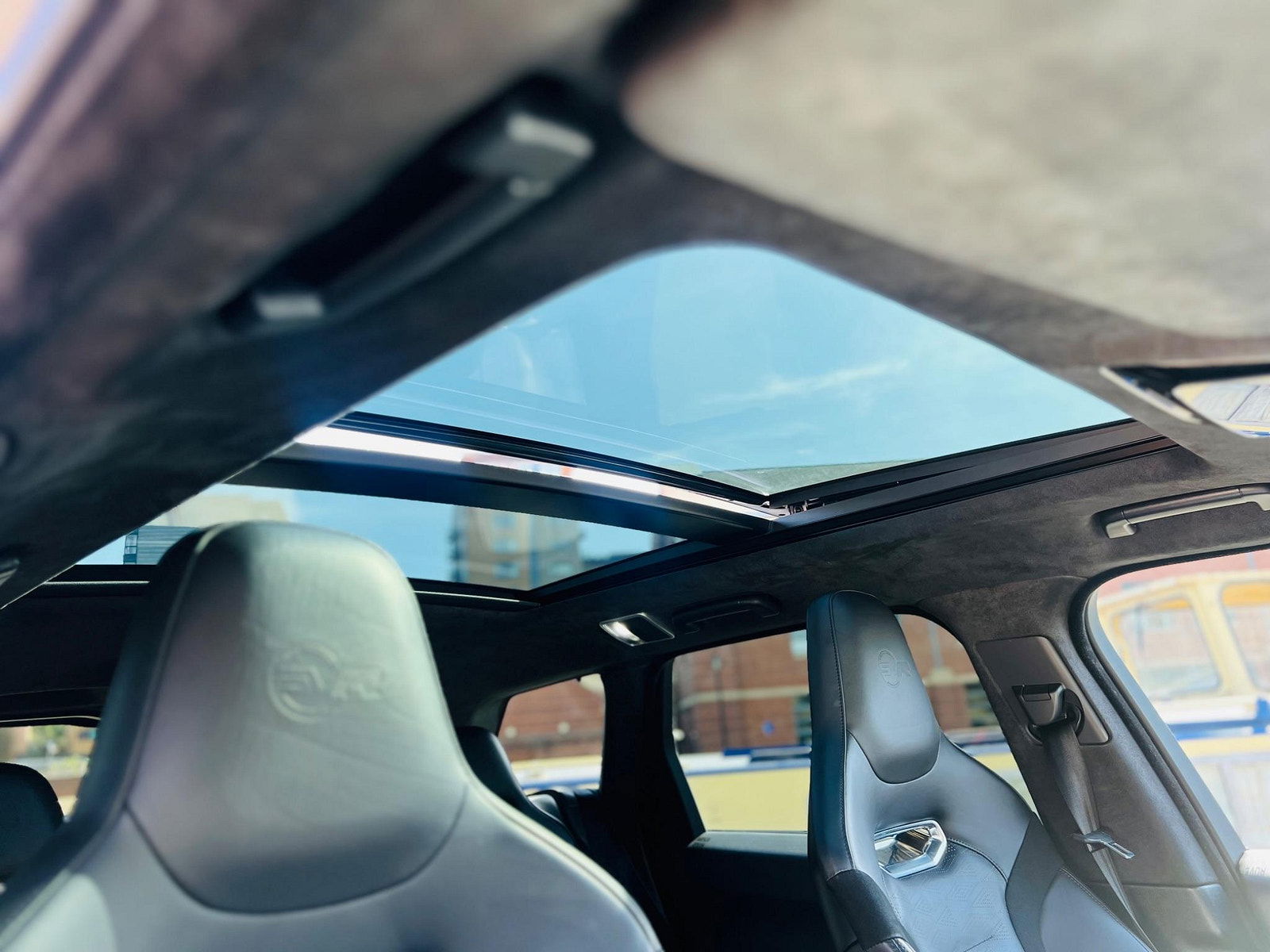 Land Rover Range Rover Sport 5.0 P575 V8 SVR Auto 4WD Euro 6 (s/s) 5dr 5dr Automatic 2018